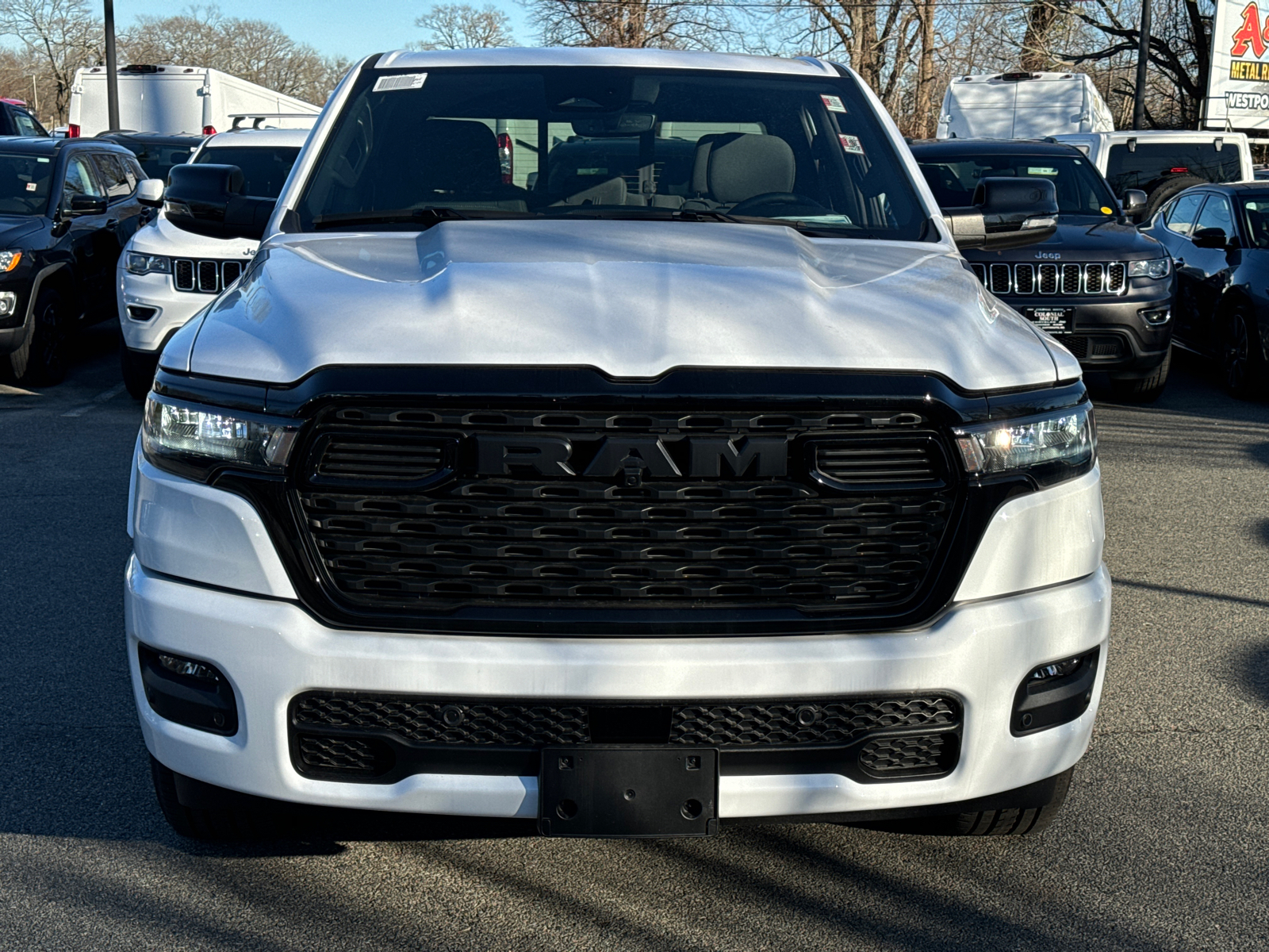 2025 Ram 1500 Big Horn 4x4 Crew Cab 57 Box 37