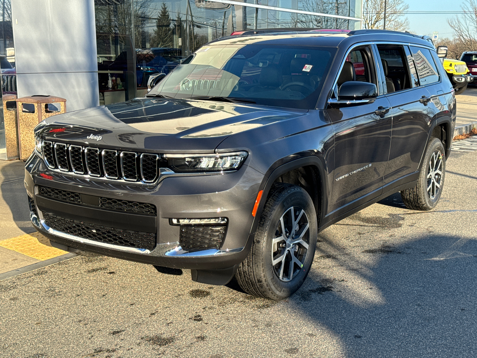 2025 Jeep Grand Cherokee L Limited 1