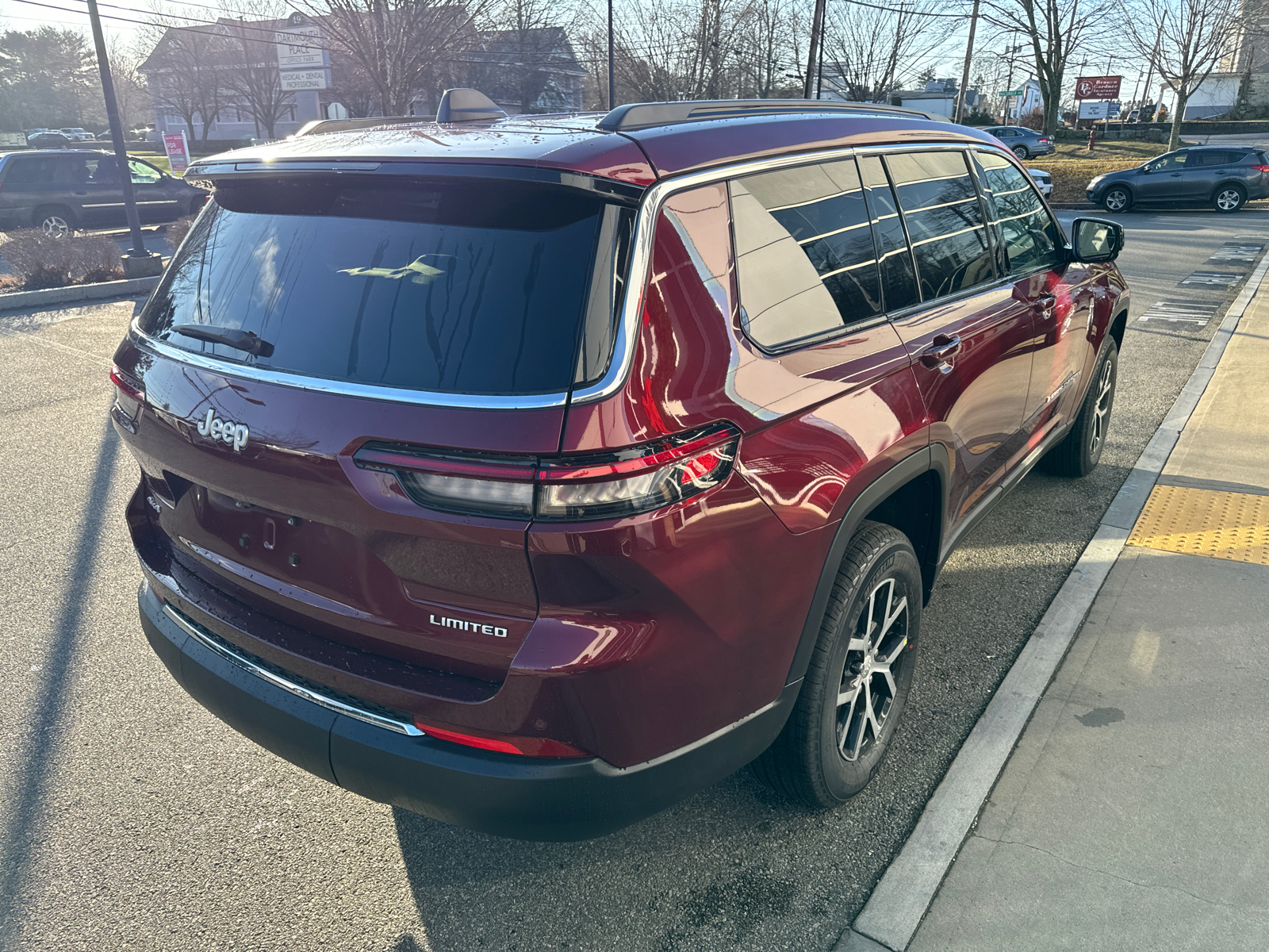 2025 Jeep Grand Cherokee L Limited 6