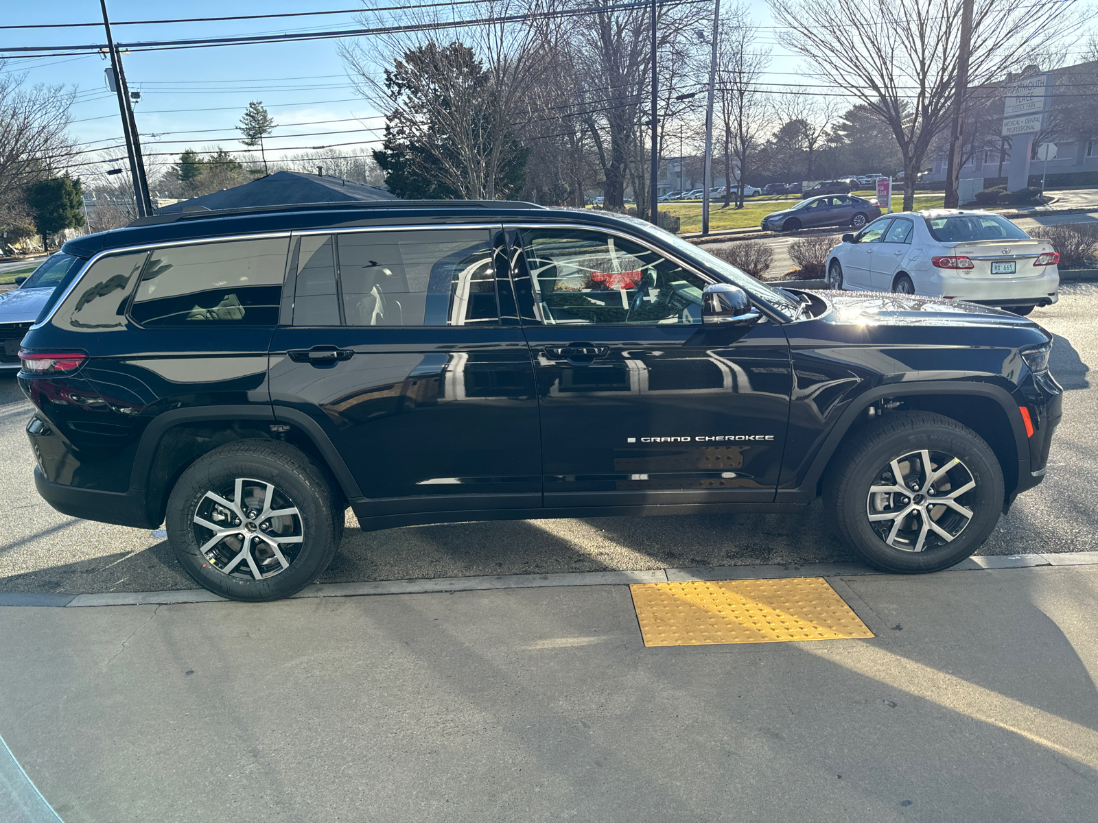 2025 Jeep Grand Cherokee L Limited 7