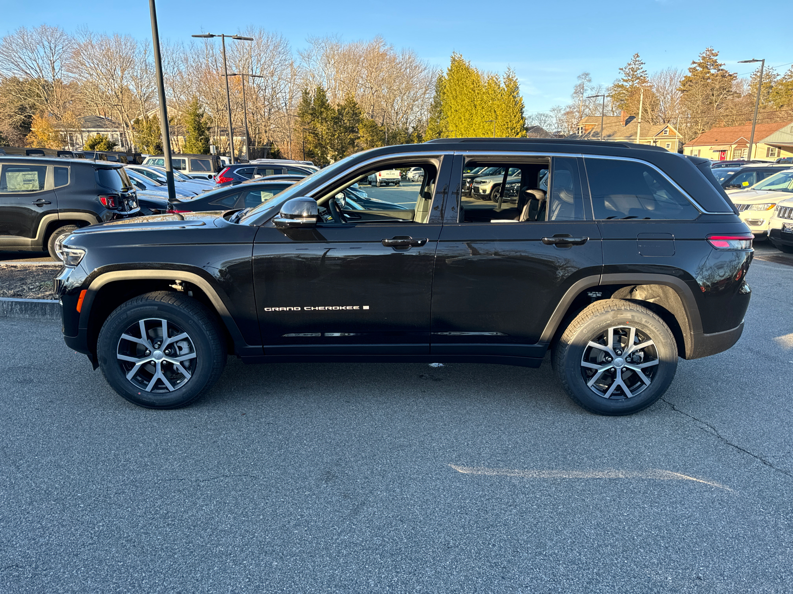 2025 Jeep Grand Cherokee Limited 3