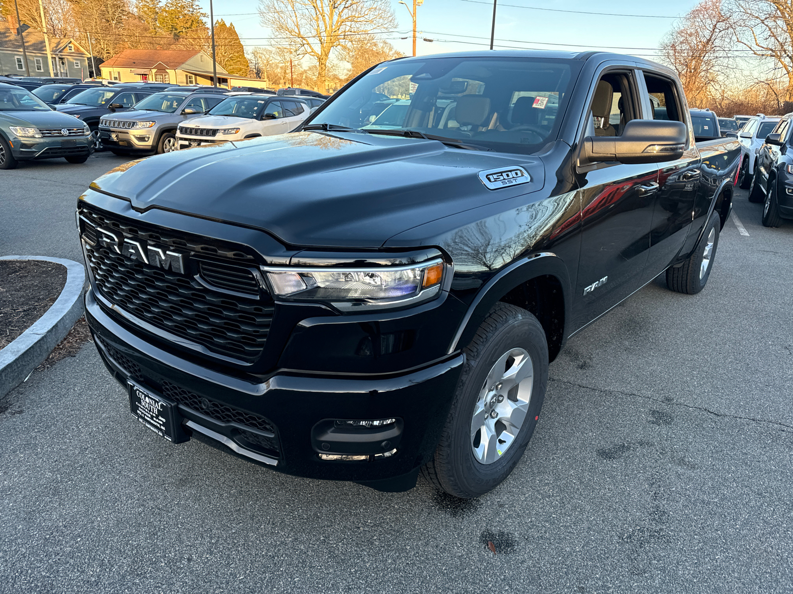 2025 Ram 1500 Big Horn 4x4 Crew Cab 64 Box 2