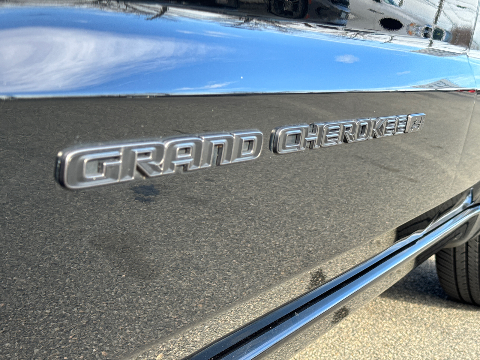 2021 Jeep Grand Cherokee 80th Anniversary 11