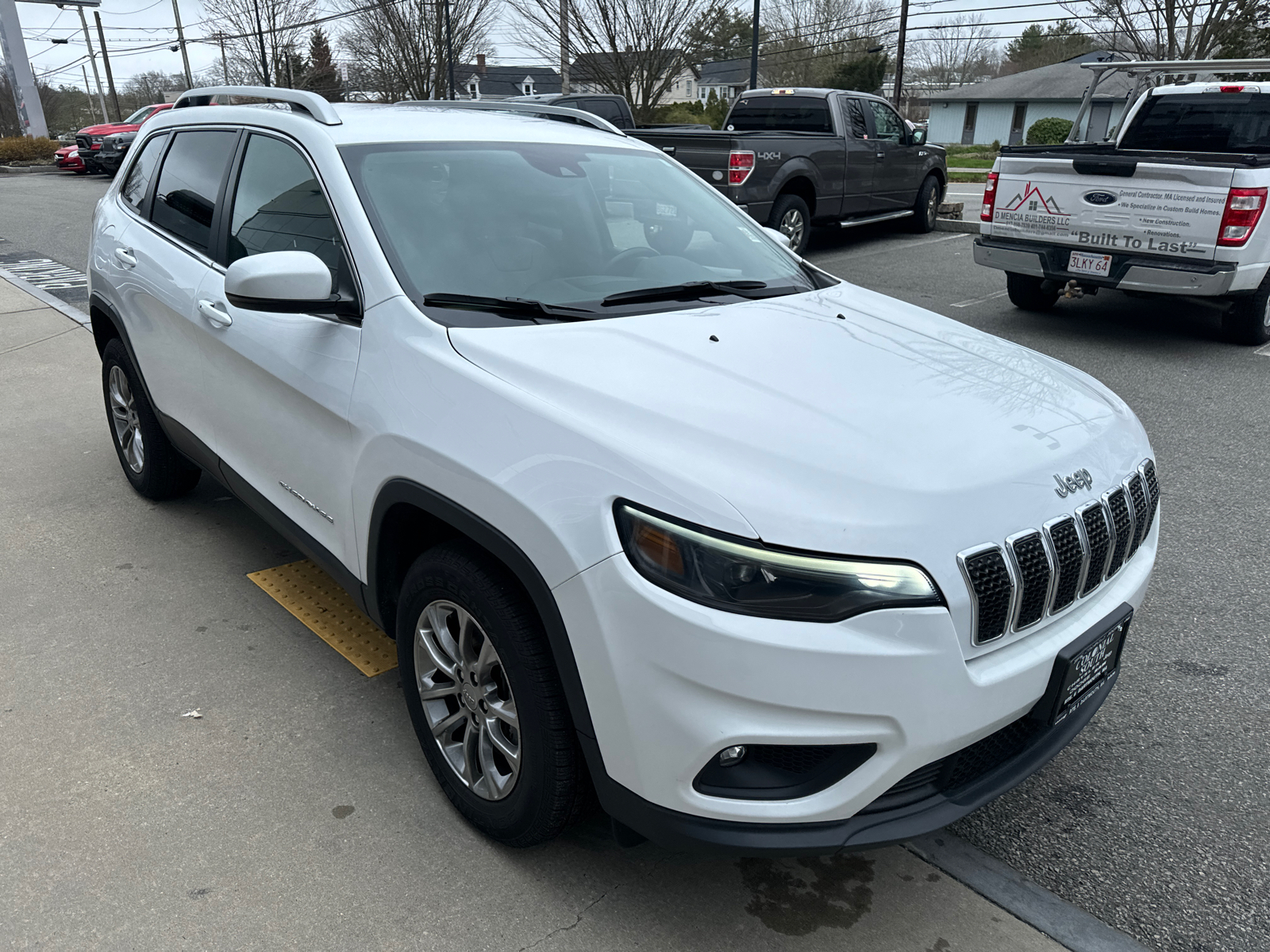 2020 Jeep Cherokee Lux 8