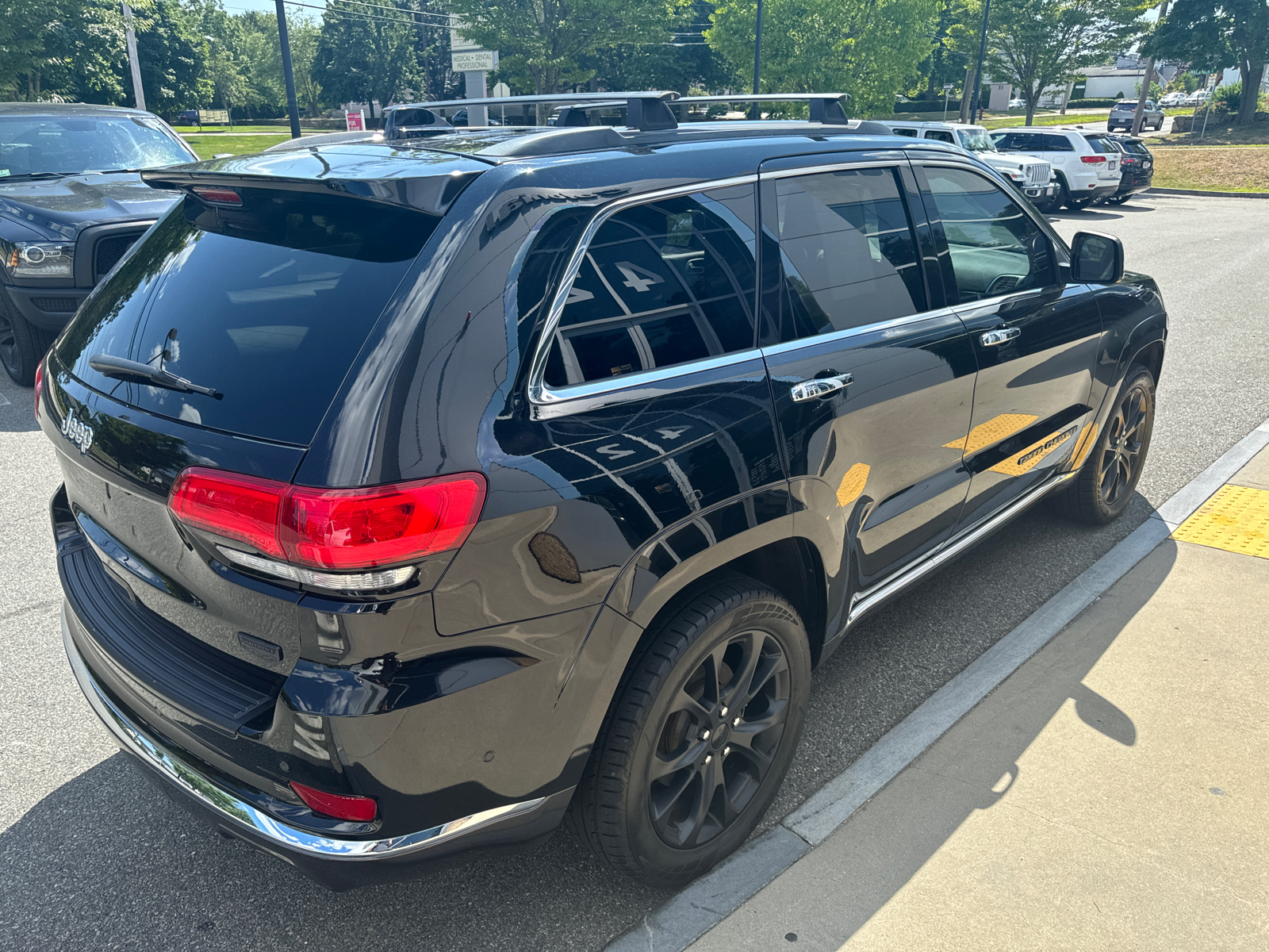 2021 Jeep Grand Cherokee Summit 6