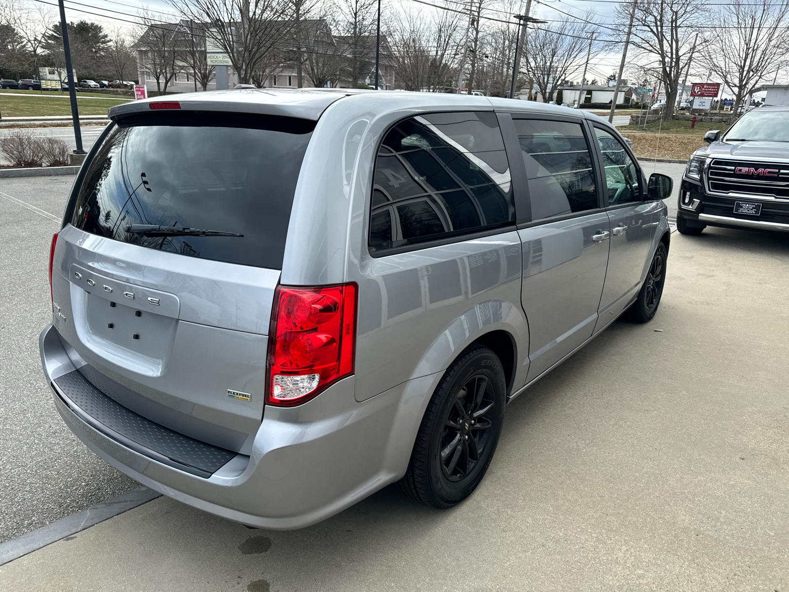 2019 Dodge Grand Caravan SE Plus 6