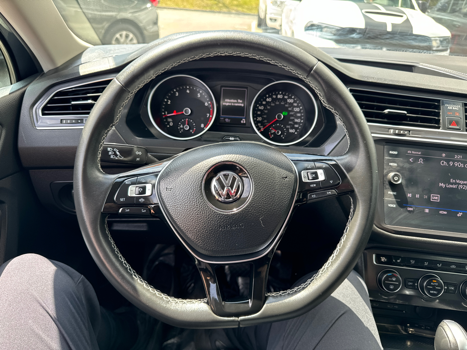 2021 Volkswagen Tiguan SE 16
