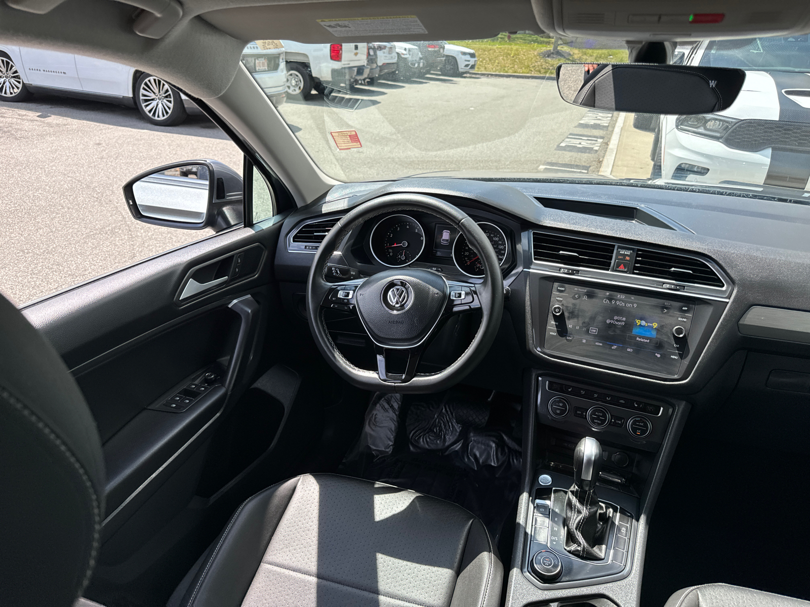 2021 Volkswagen Tiguan SE 33