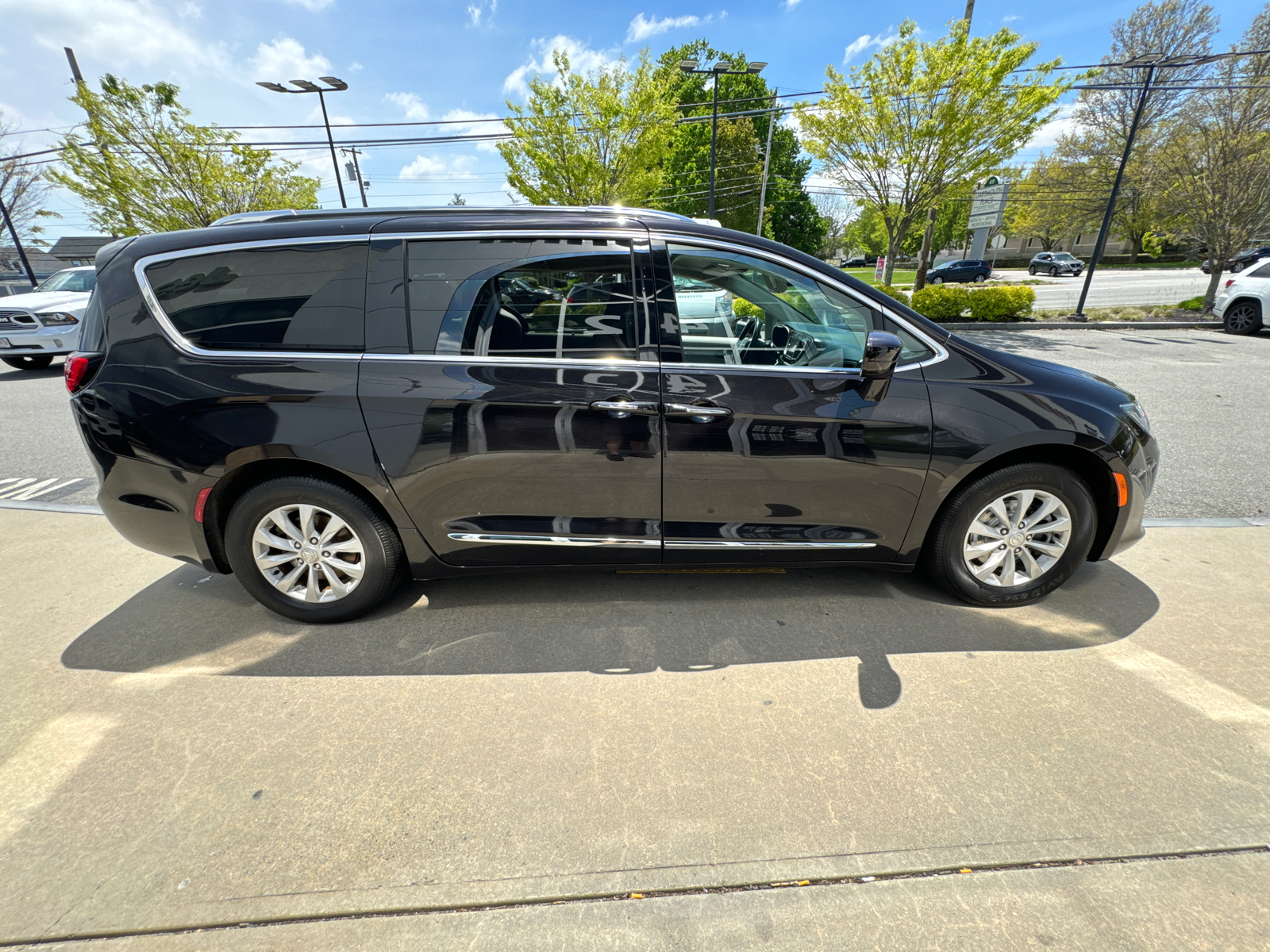 2019 Chrysler Pacifica Touring L 7