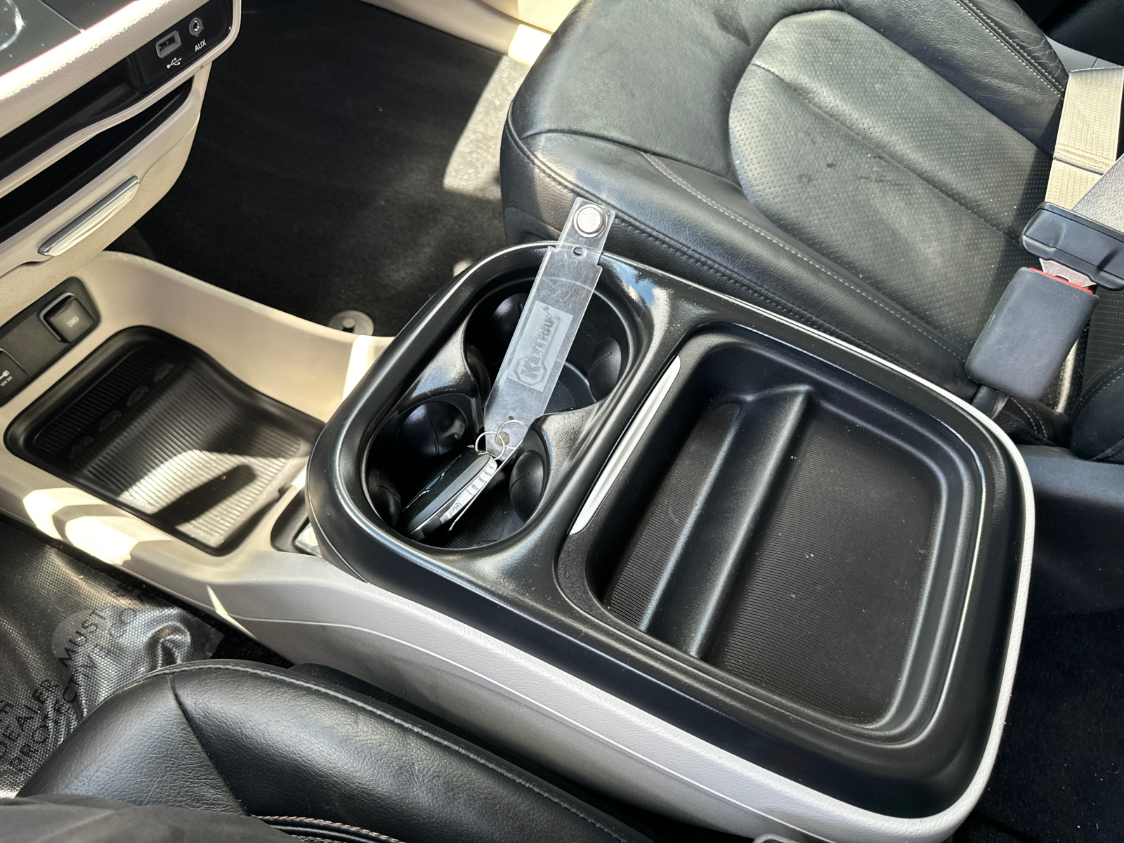 2019 Chrysler Pacifica Touring L 25