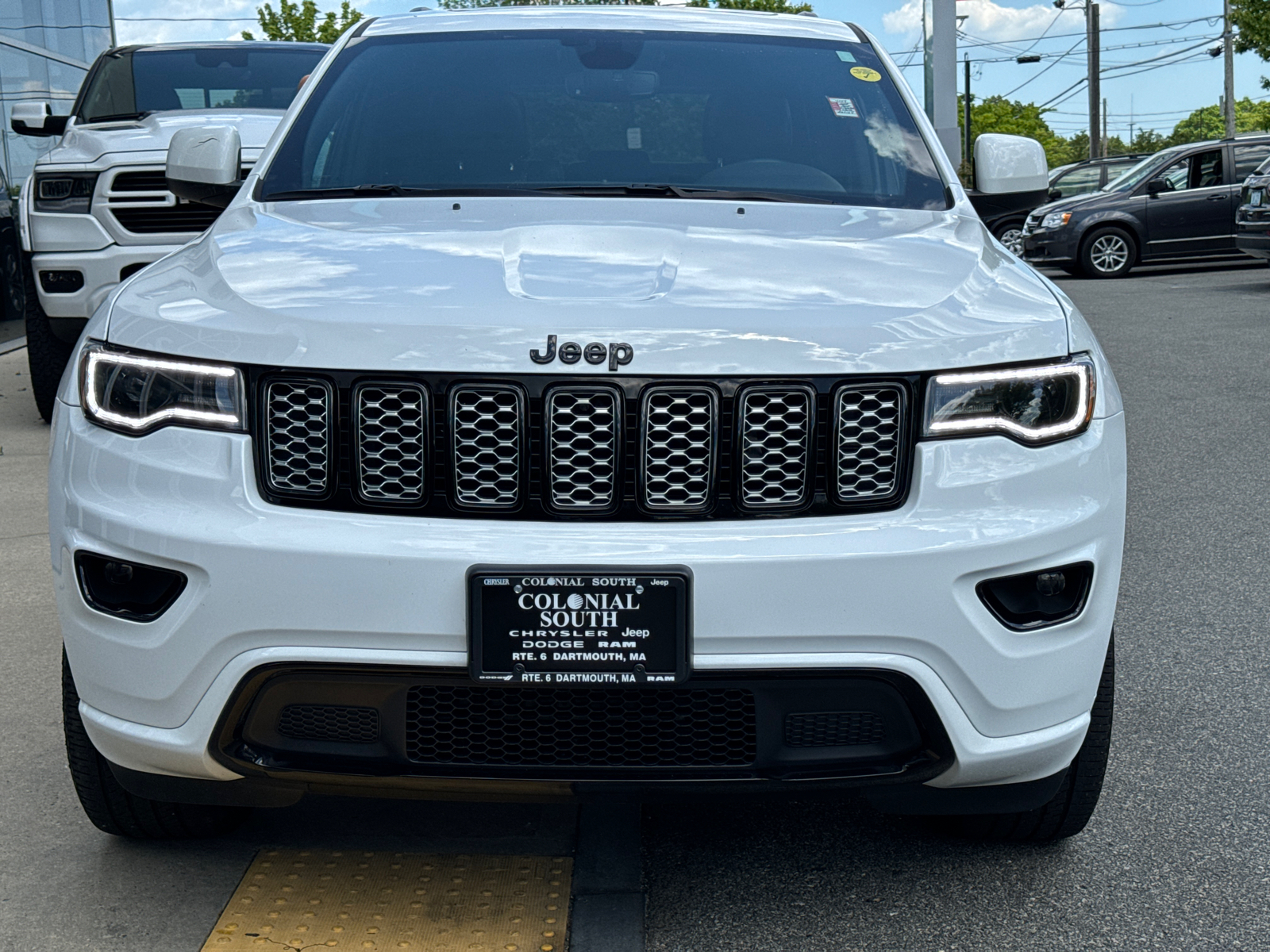 2020 Jeep Grand Cherokee Altitude 39