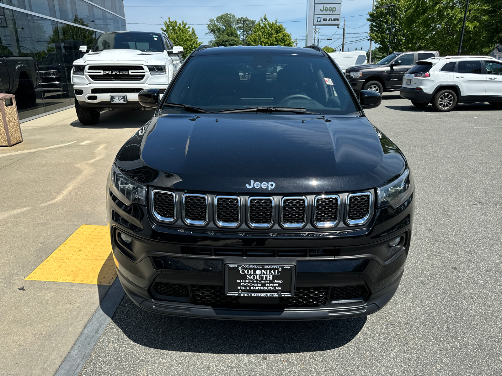 2023 Jeep Compass Latitude Lux 9