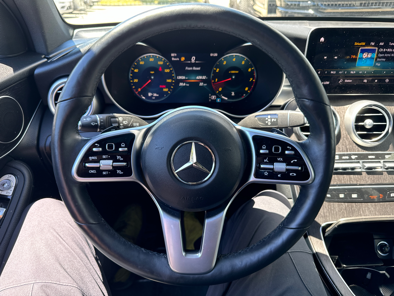 2021 Mercedes-Benz GLC GLC 300 17