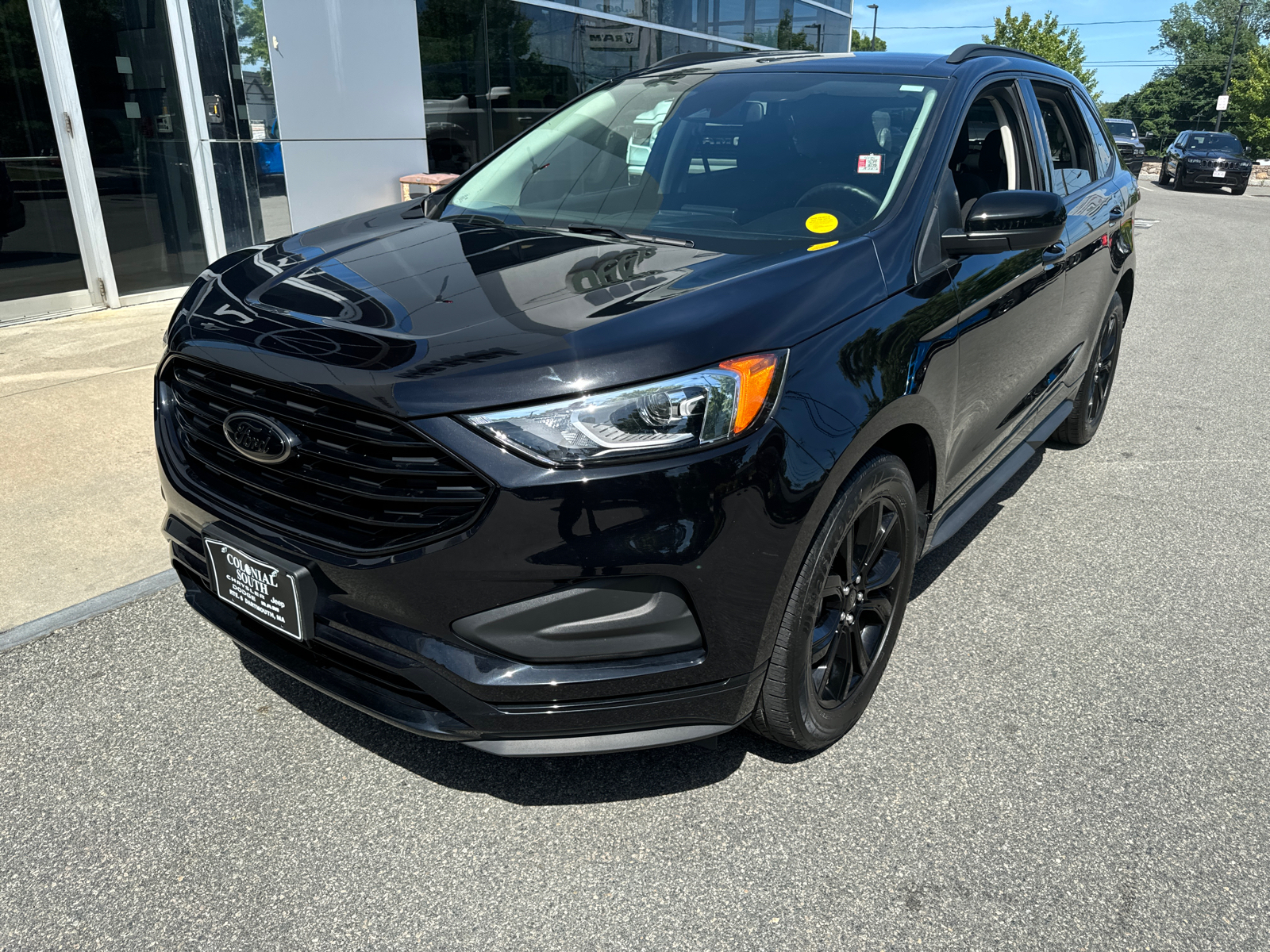 2022 Ford Edge SE 2