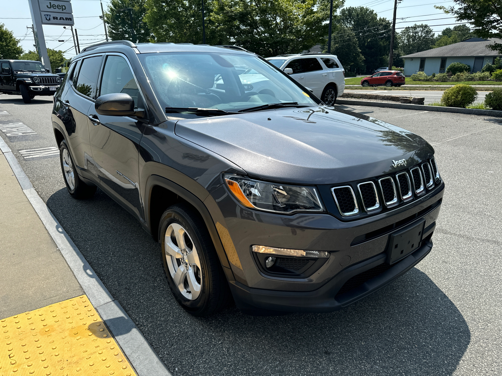 2021 Jeep Compass Latitude 8