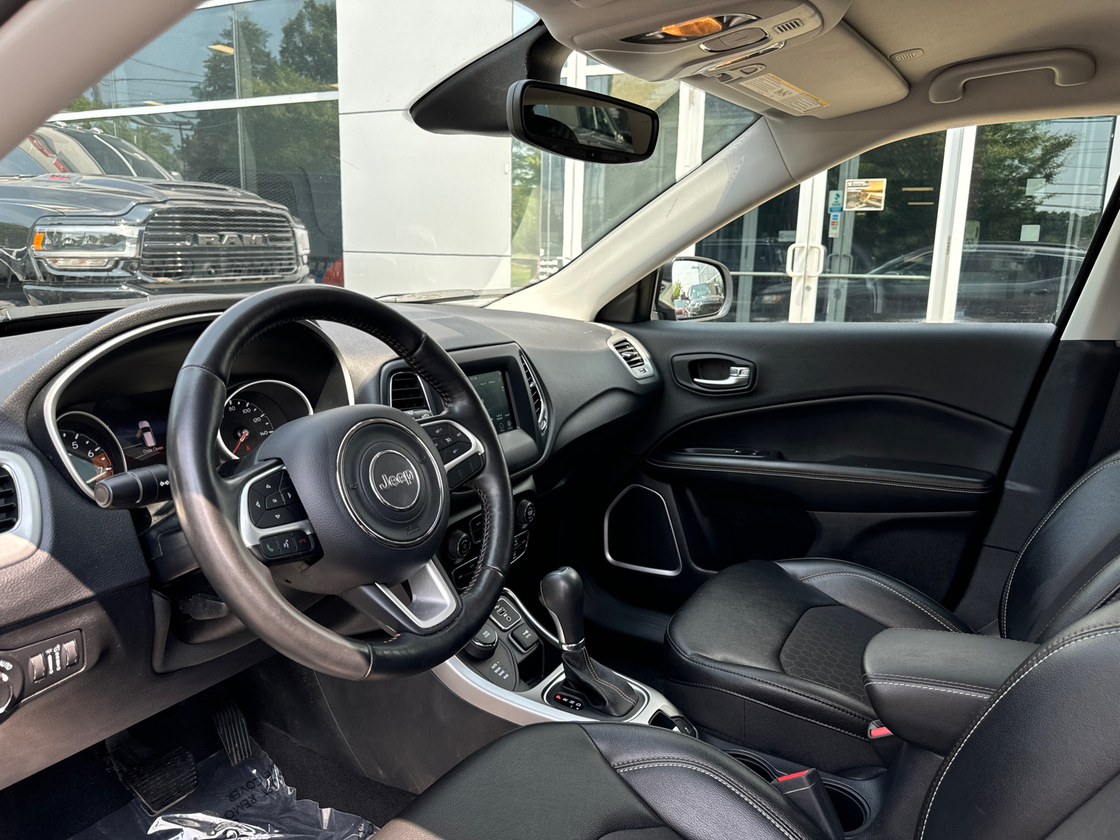 2021 Jeep Compass Latitude 12