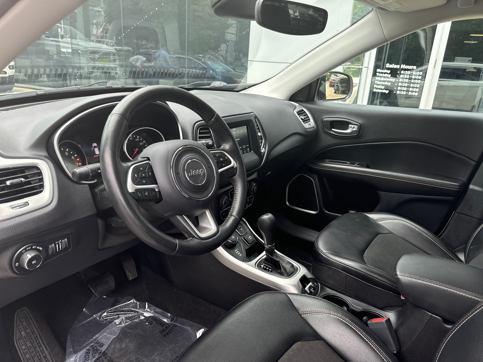 2021 Jeep Compass Latitude 12