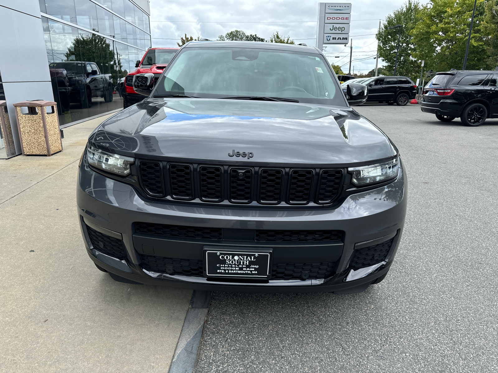 2022 Jeep Grand Cherokee L Limited 9