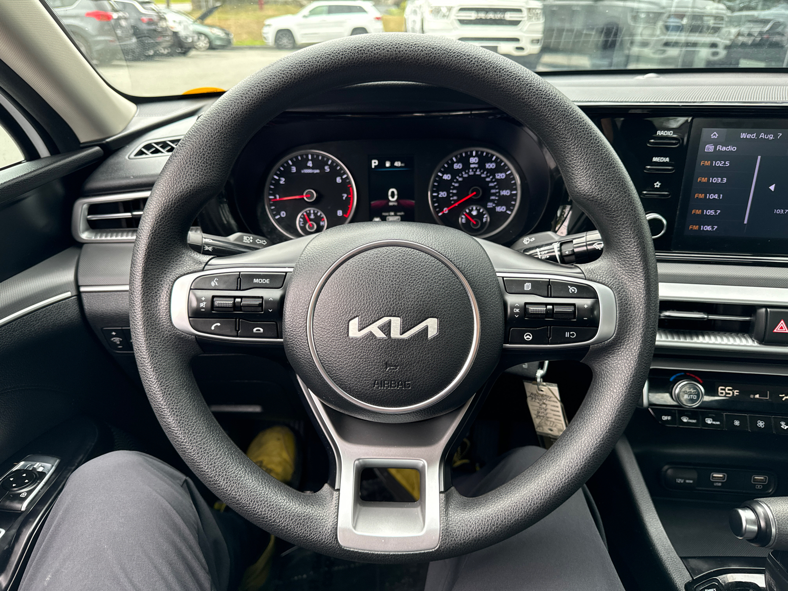 2022 Kia K5 LX 16