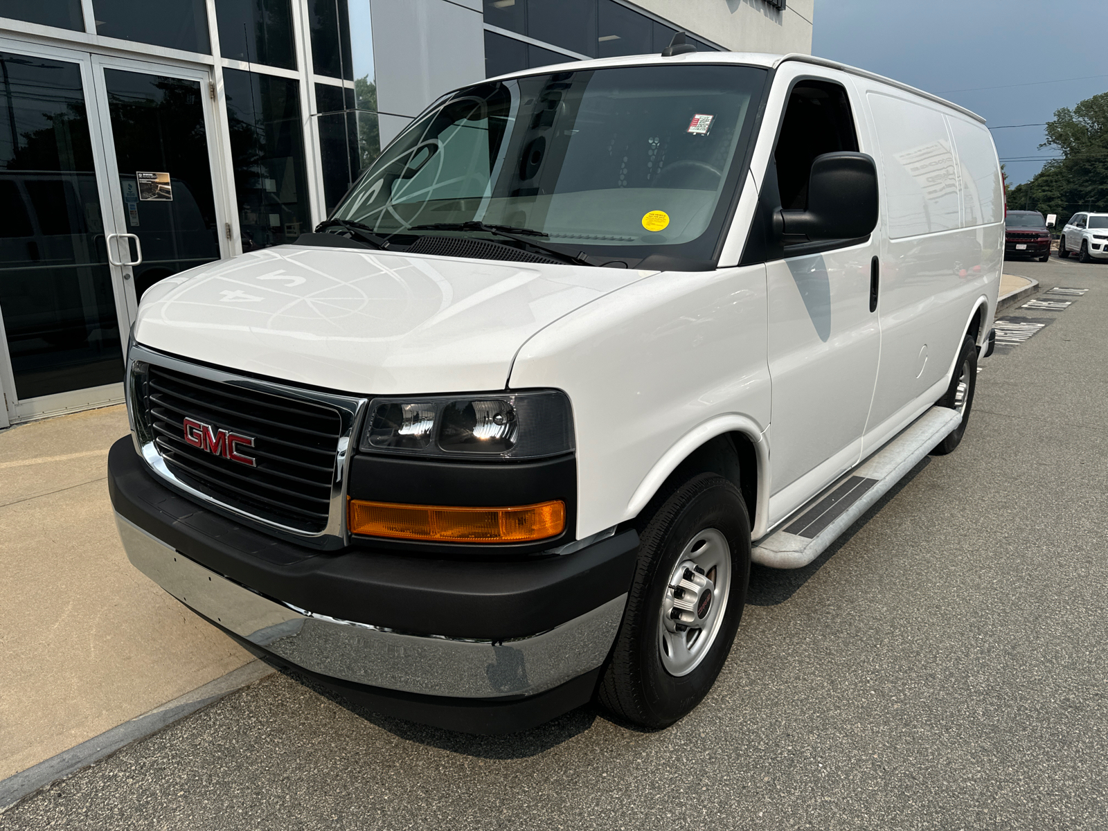 2022 GMC Savana  2