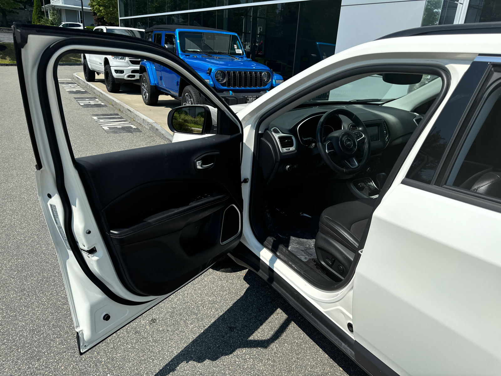 2021 Jeep Compass Latitude 11