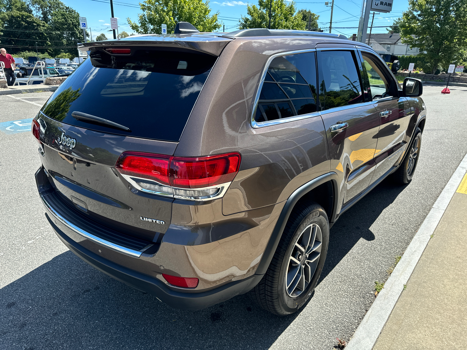 2021 Jeep Grand Cherokee Limited 6