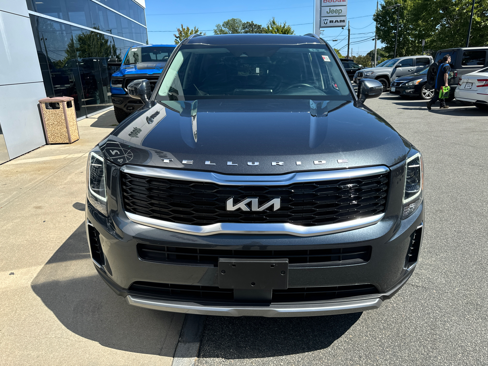 2022 Kia Telluride S 9