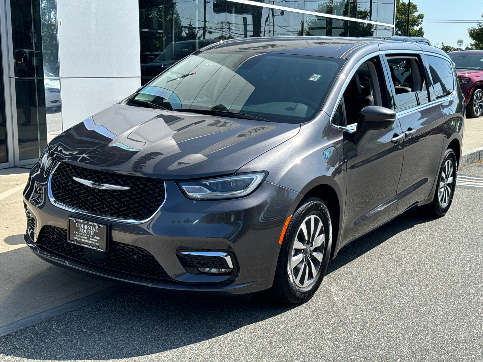 2023 Chrysler Pacifica Hybrid Touring L 1