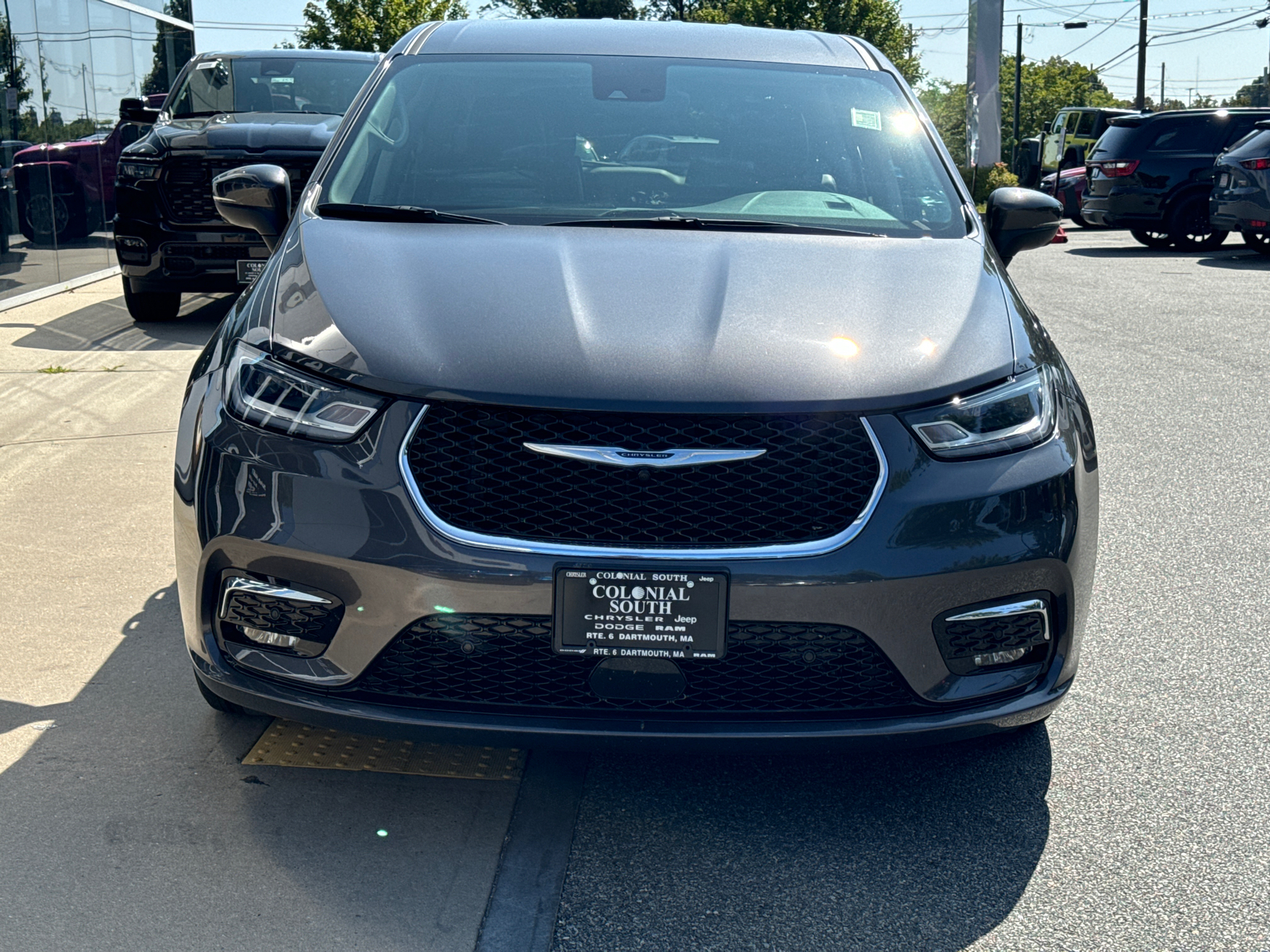 2023 Chrysler Pacifica Hybrid Touring L 38