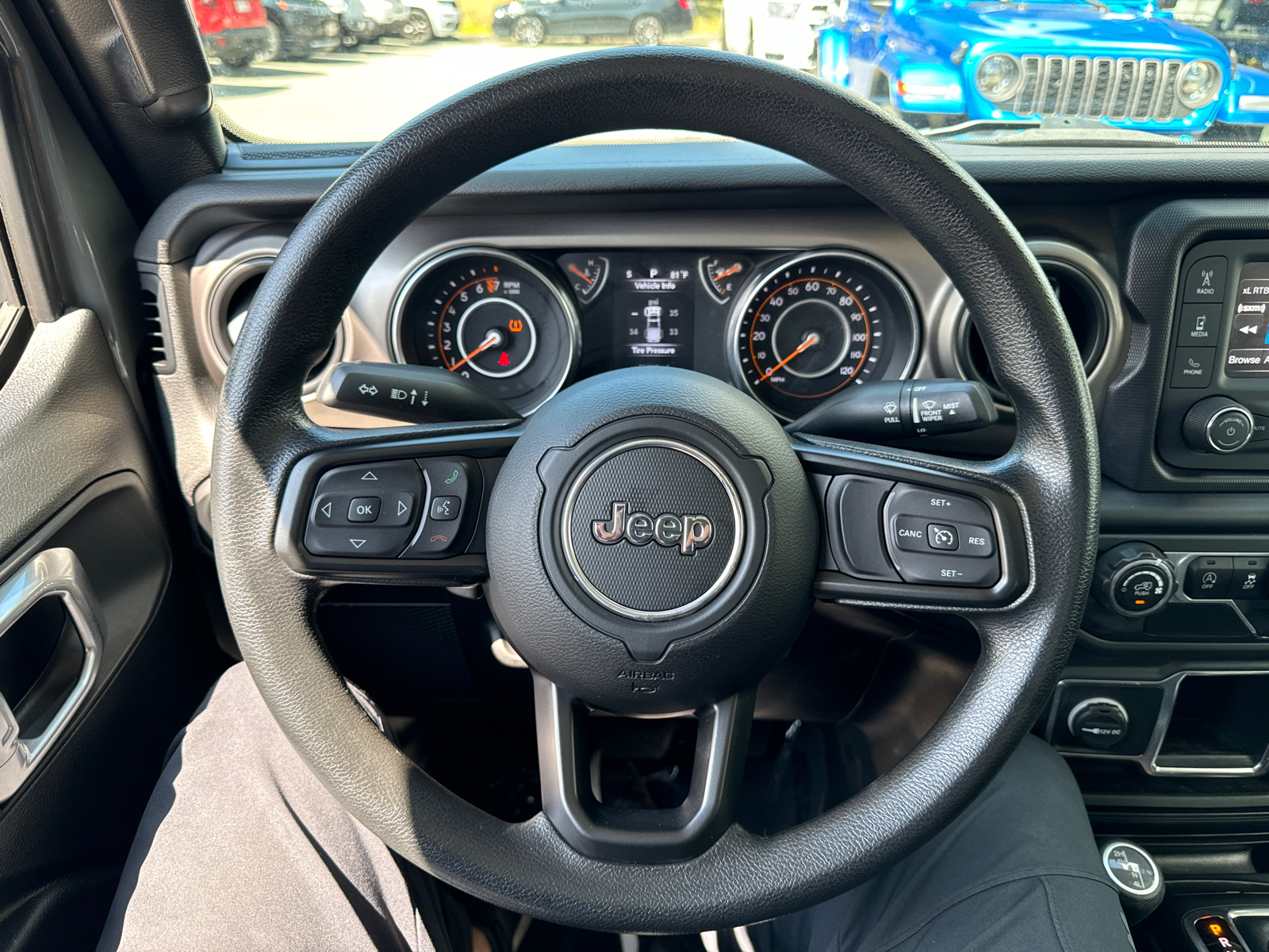 2021 Jeep Gladiator Sport 4x4 16