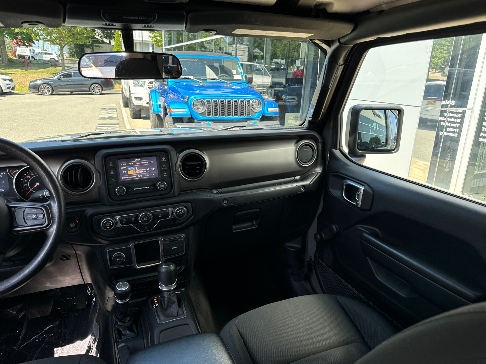 2021 Jeep Gladiator Sport 4x4 34