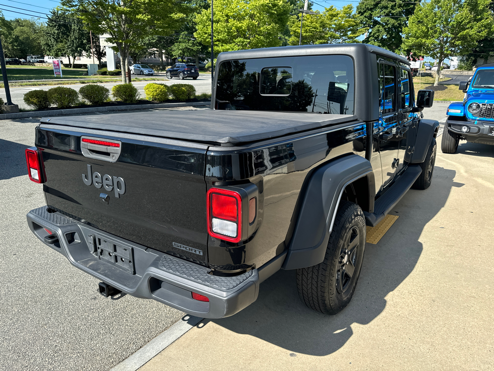 2020 Jeep Gladiator Sport S 4x4 6