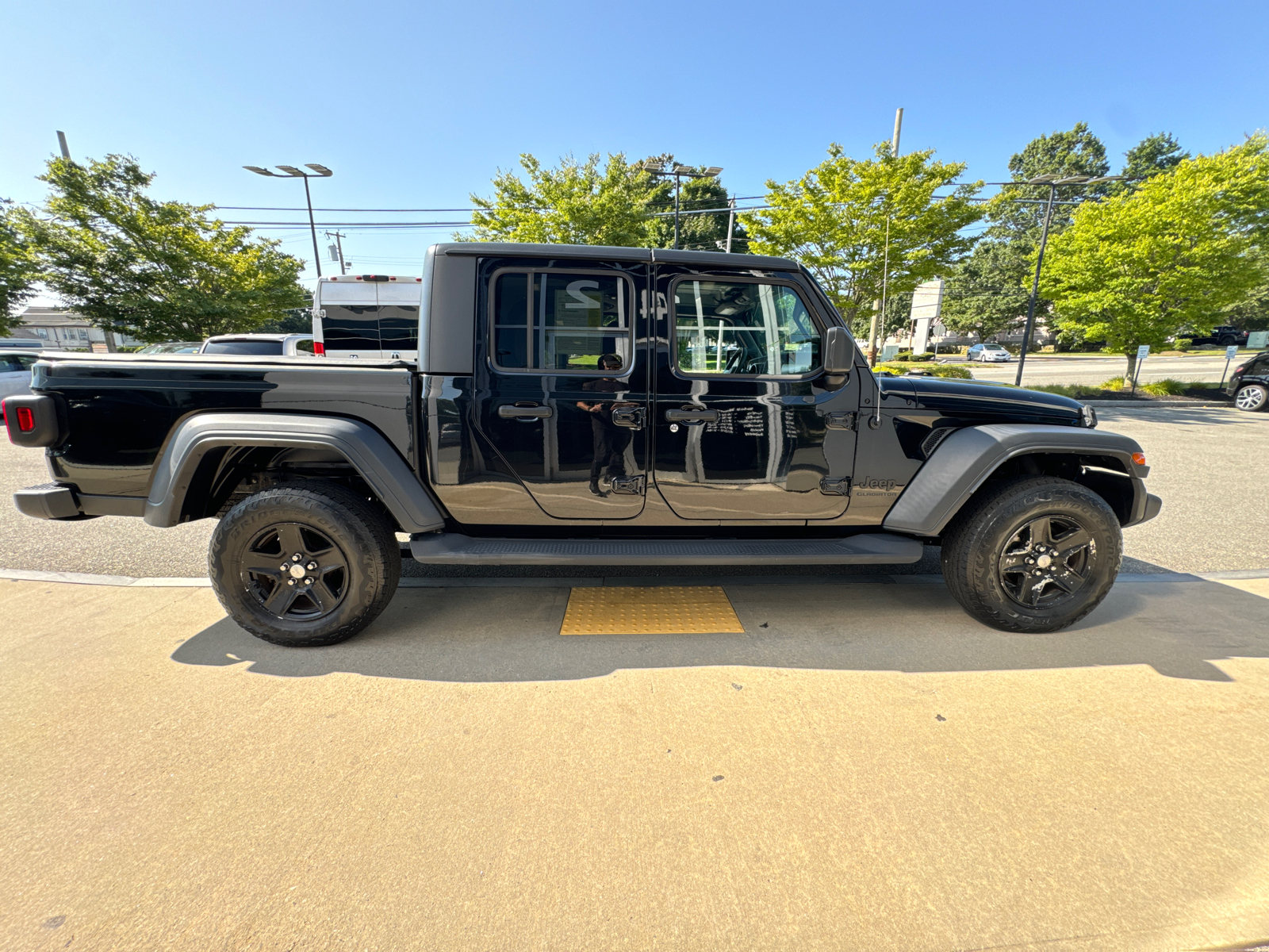 2020 Jeep Gladiator Sport S 4x4 7