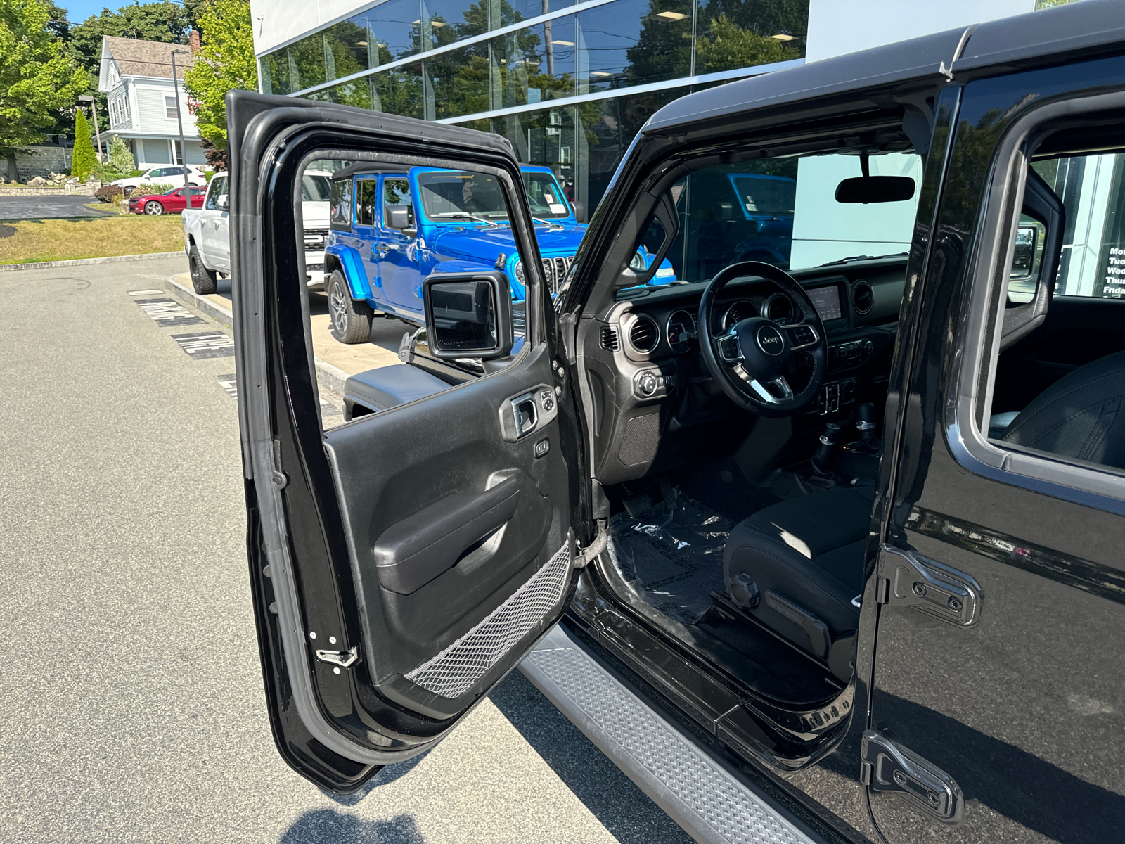 2020 Jeep Gladiator Sport S 4x4 11