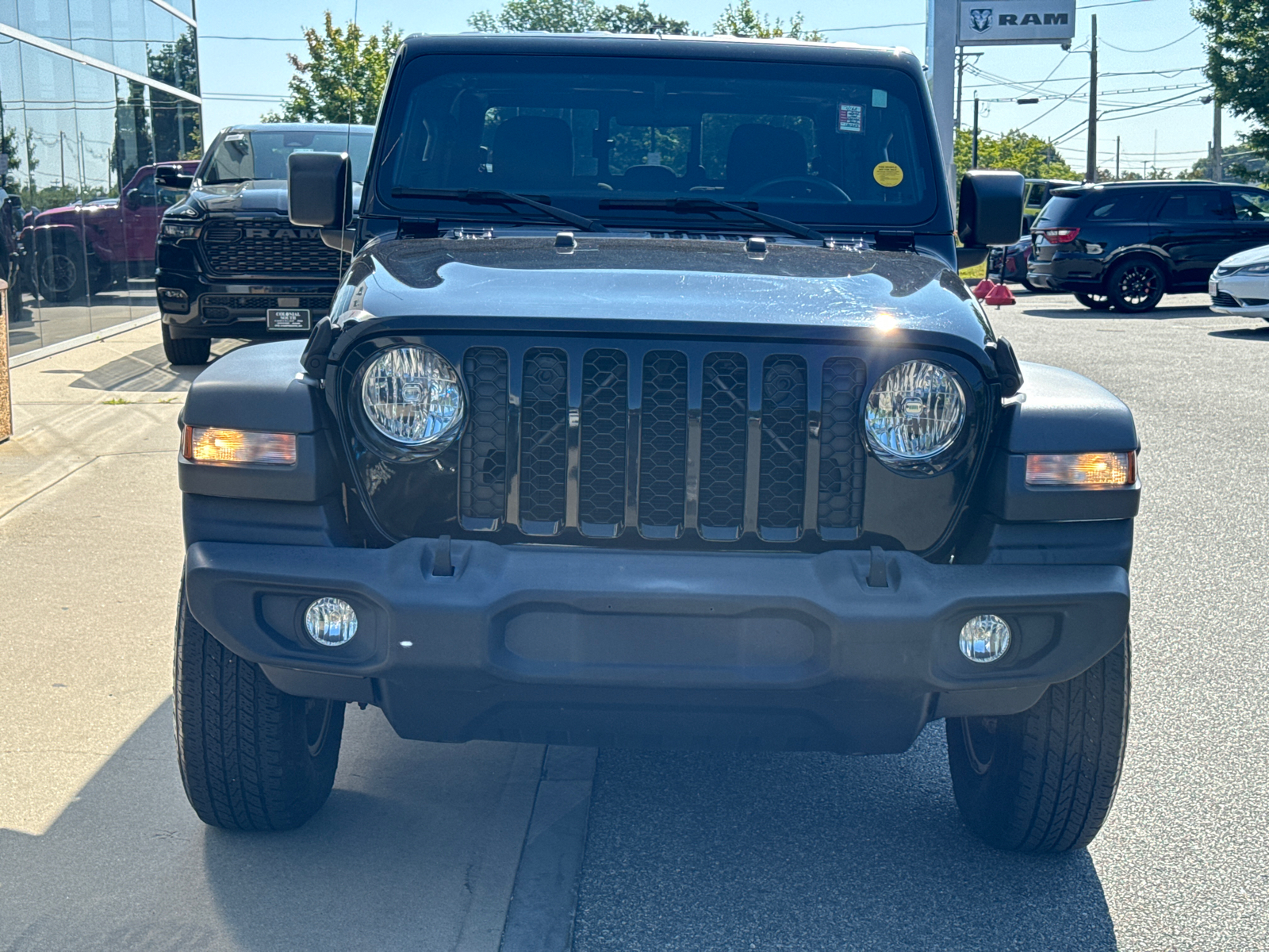 2020 Jeep Gladiator Sport S 4x4 37