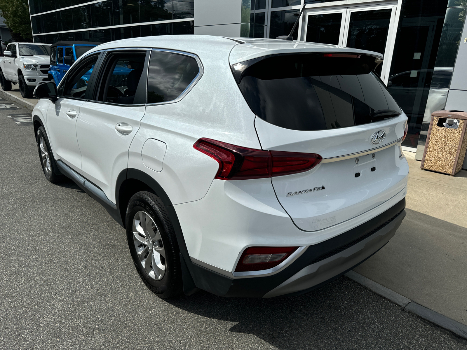 2020 Hyundai Santa Fe SE 4