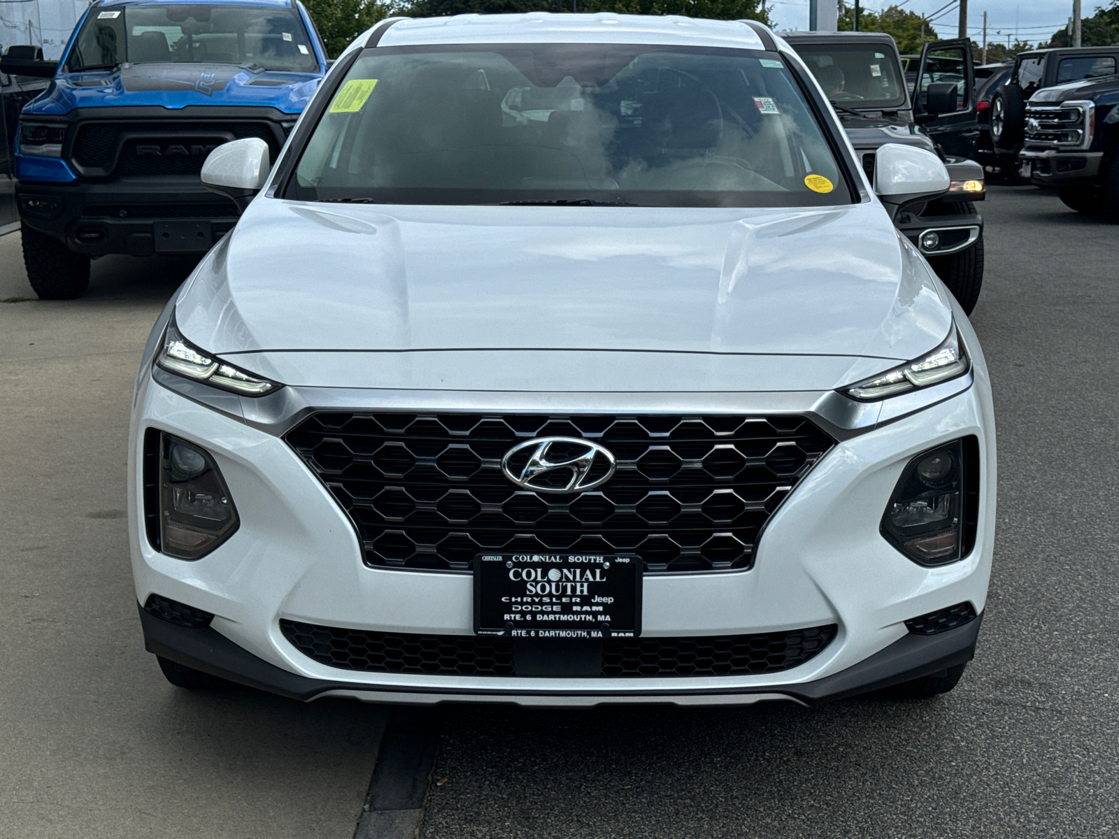 2020 Hyundai Santa Fe SE 38