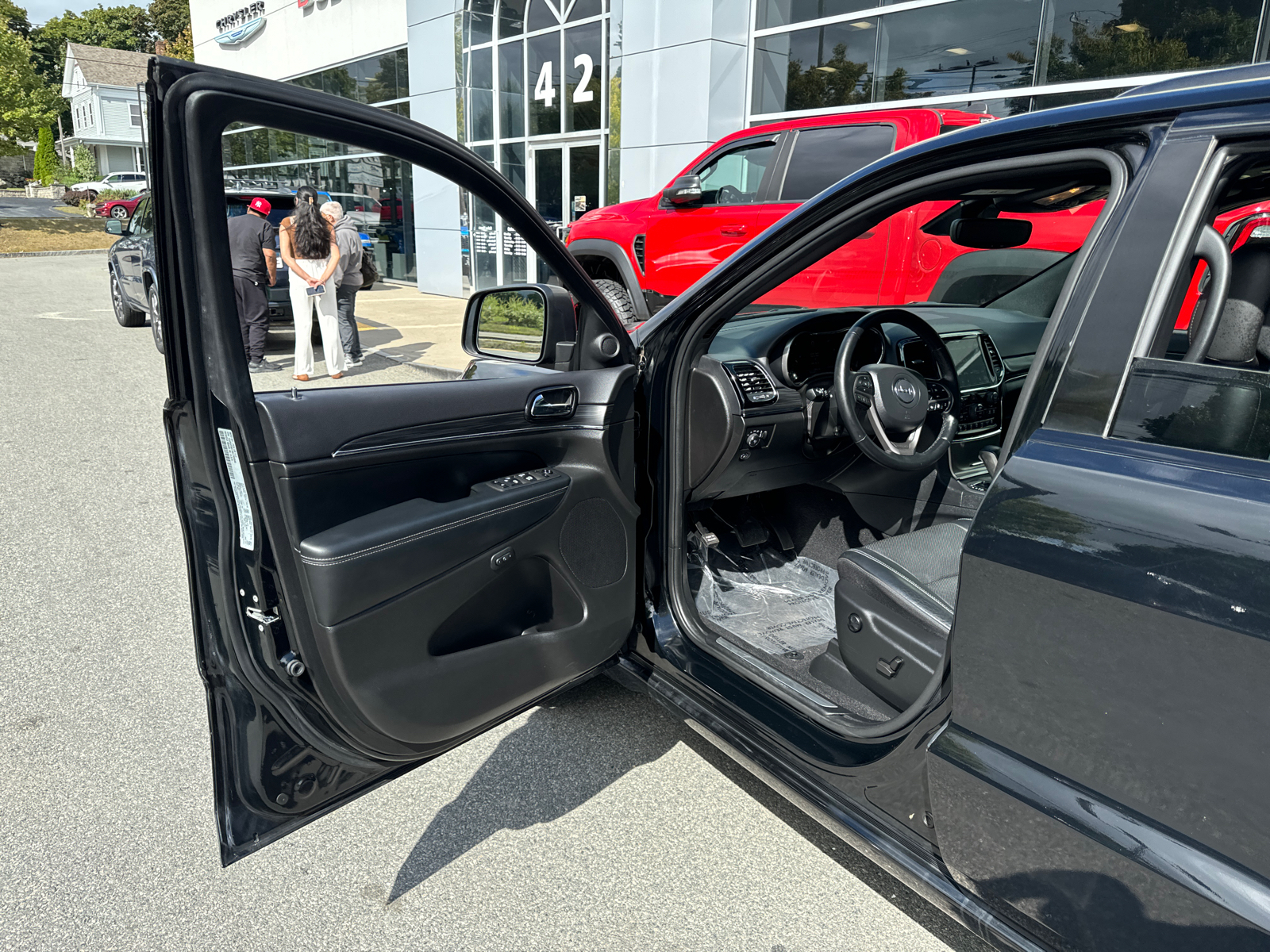 2021 Jeep Grand Cherokee 80th Anniversary 11