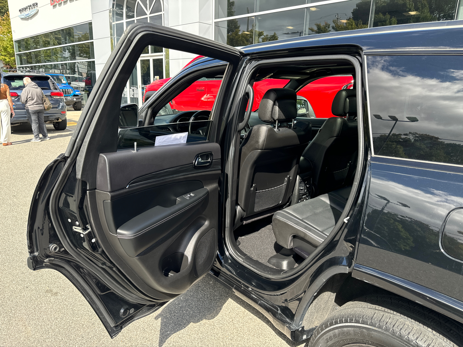 2021 Jeep Grand Cherokee 80th Anniversary 30