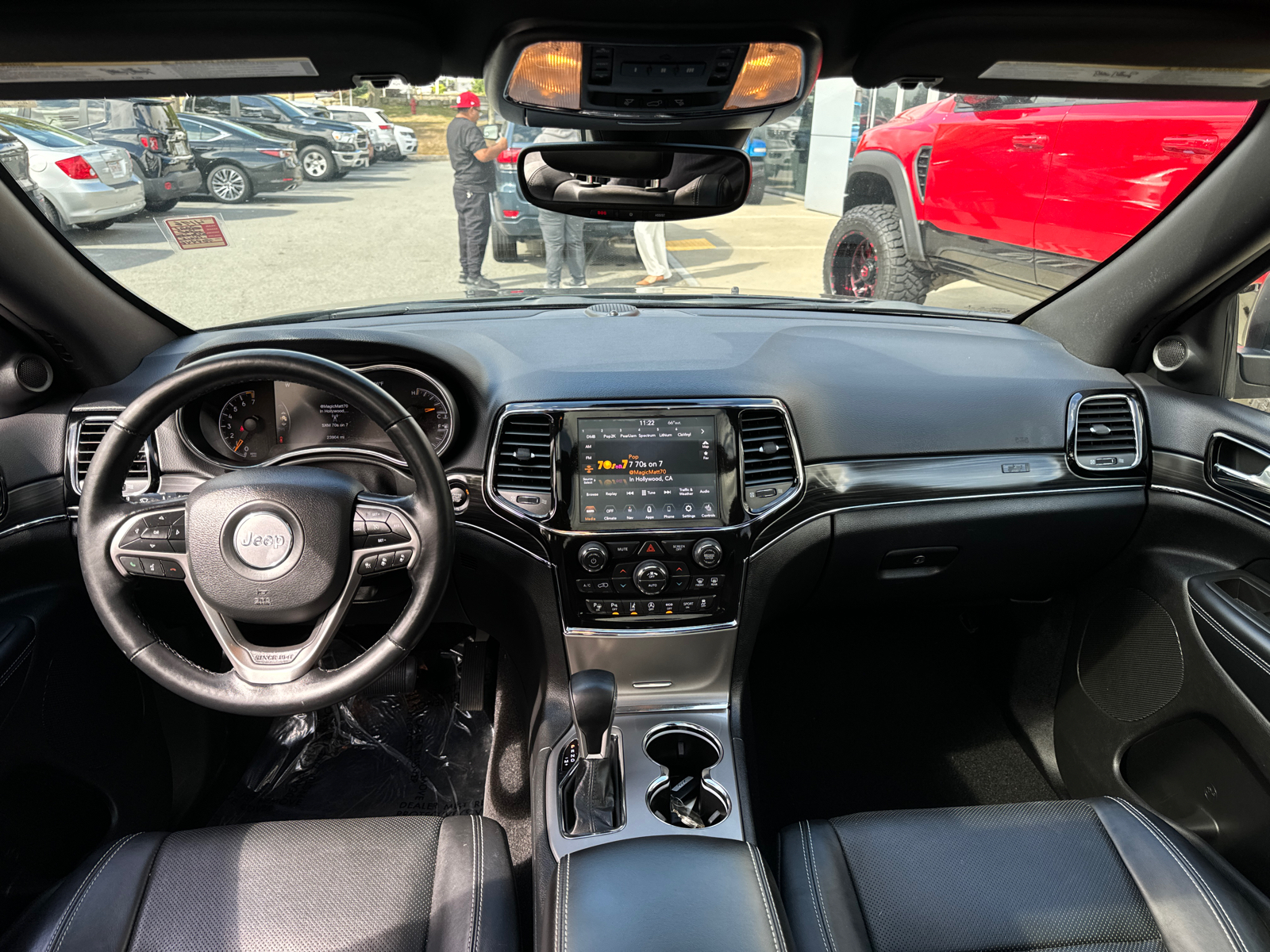 2021 Jeep Grand Cherokee 80th Anniversary 33