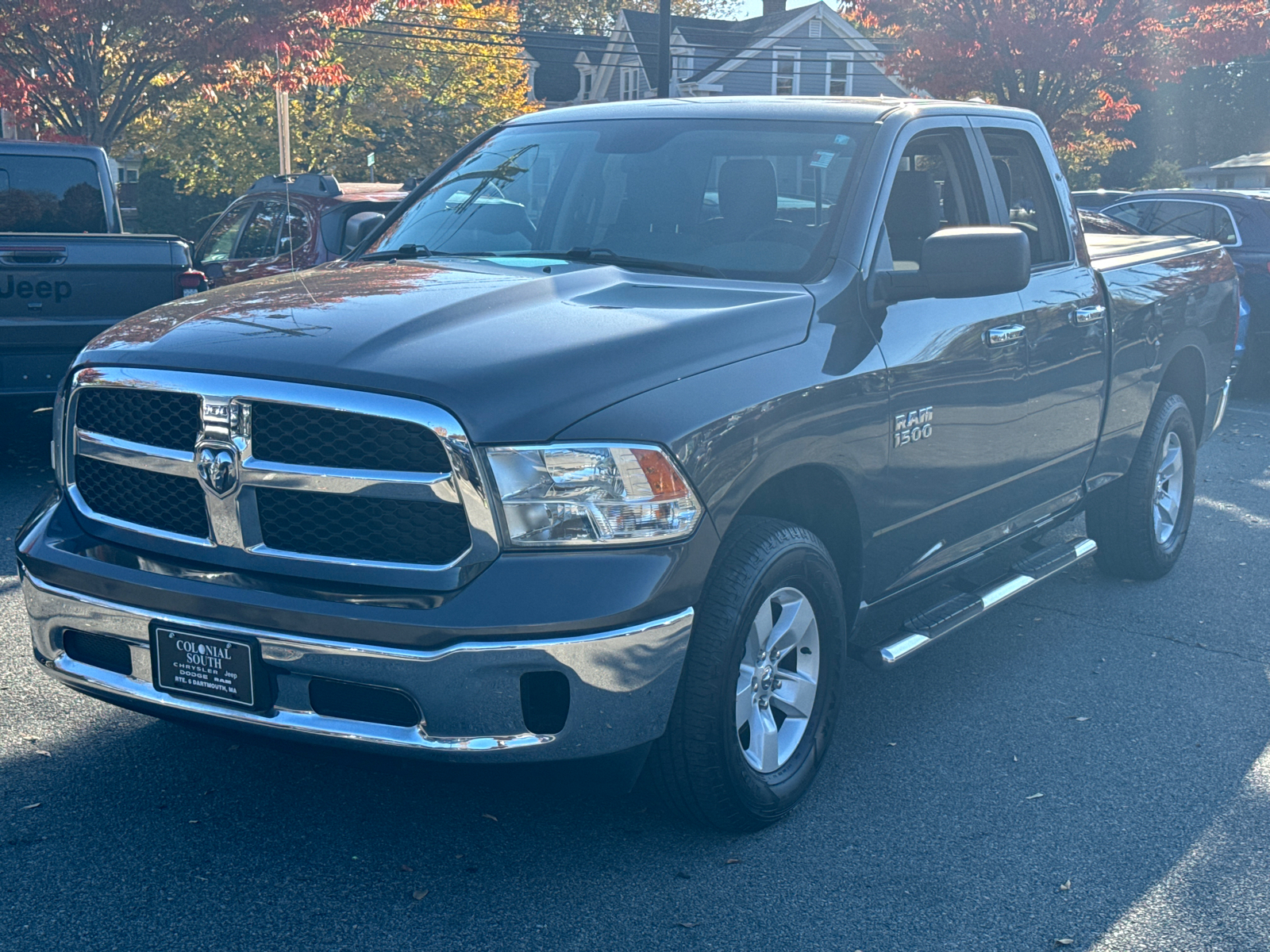 2017 Ram 1500 SLT 4x4 Quad Cab 64 Box 1