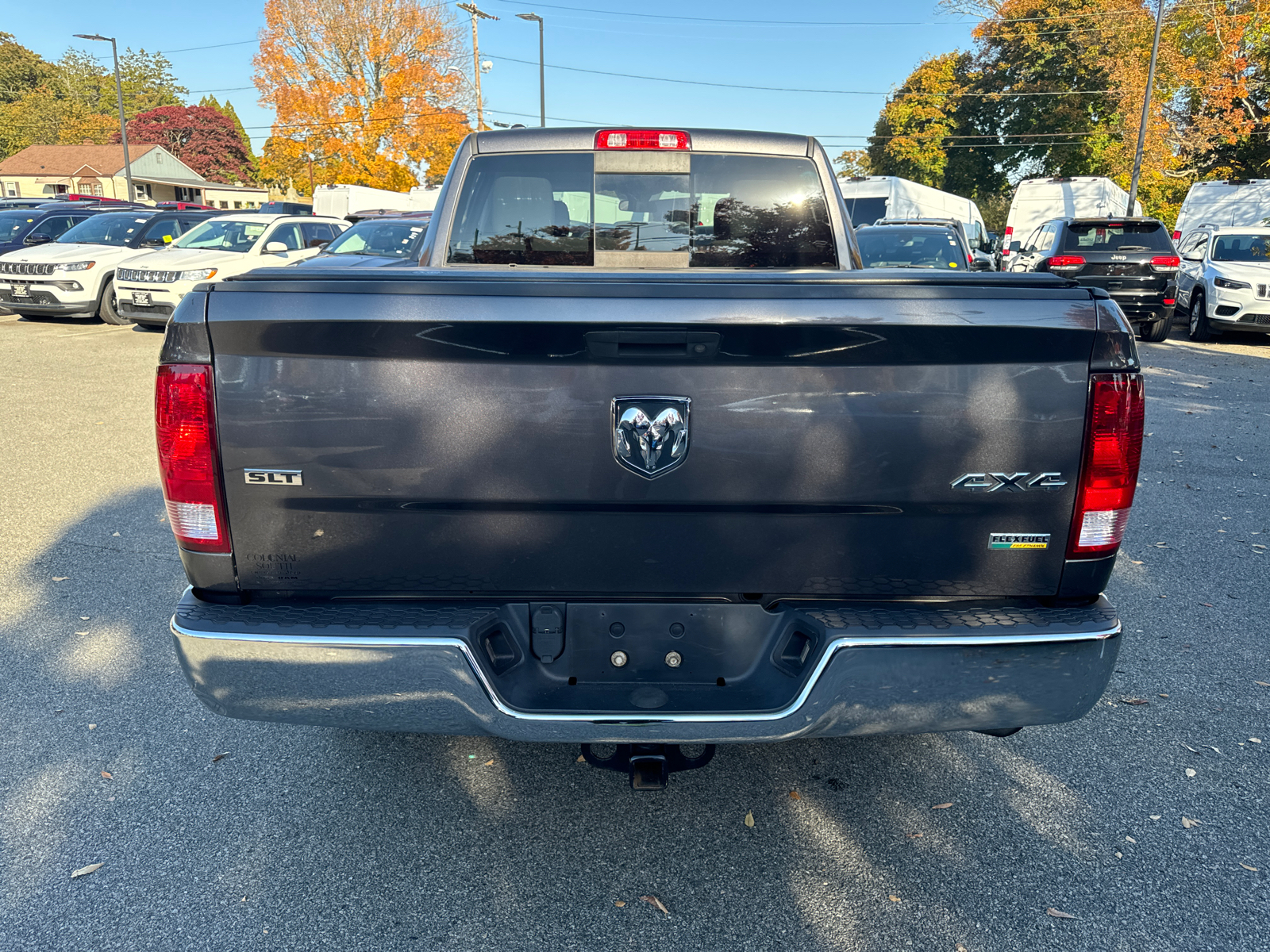 2017 Ram 1500 SLT 4x4 Quad Cab 64 Box 5