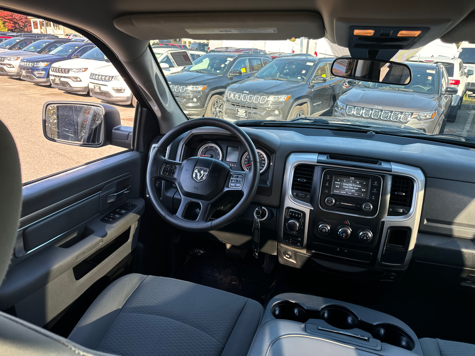 2017 Ram 1500 SLT 4x4 Quad Cab 64 Box 31