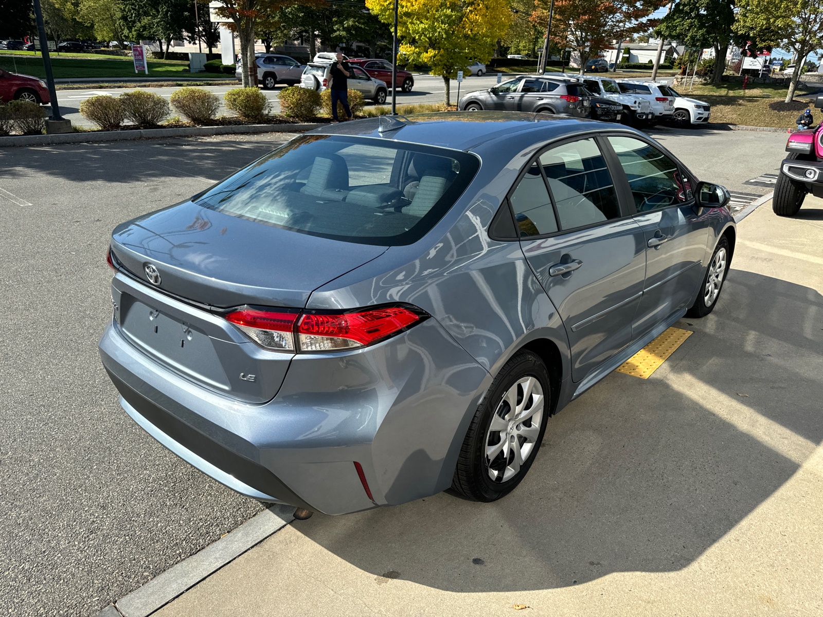 2020 Toyota Corolla LE 6