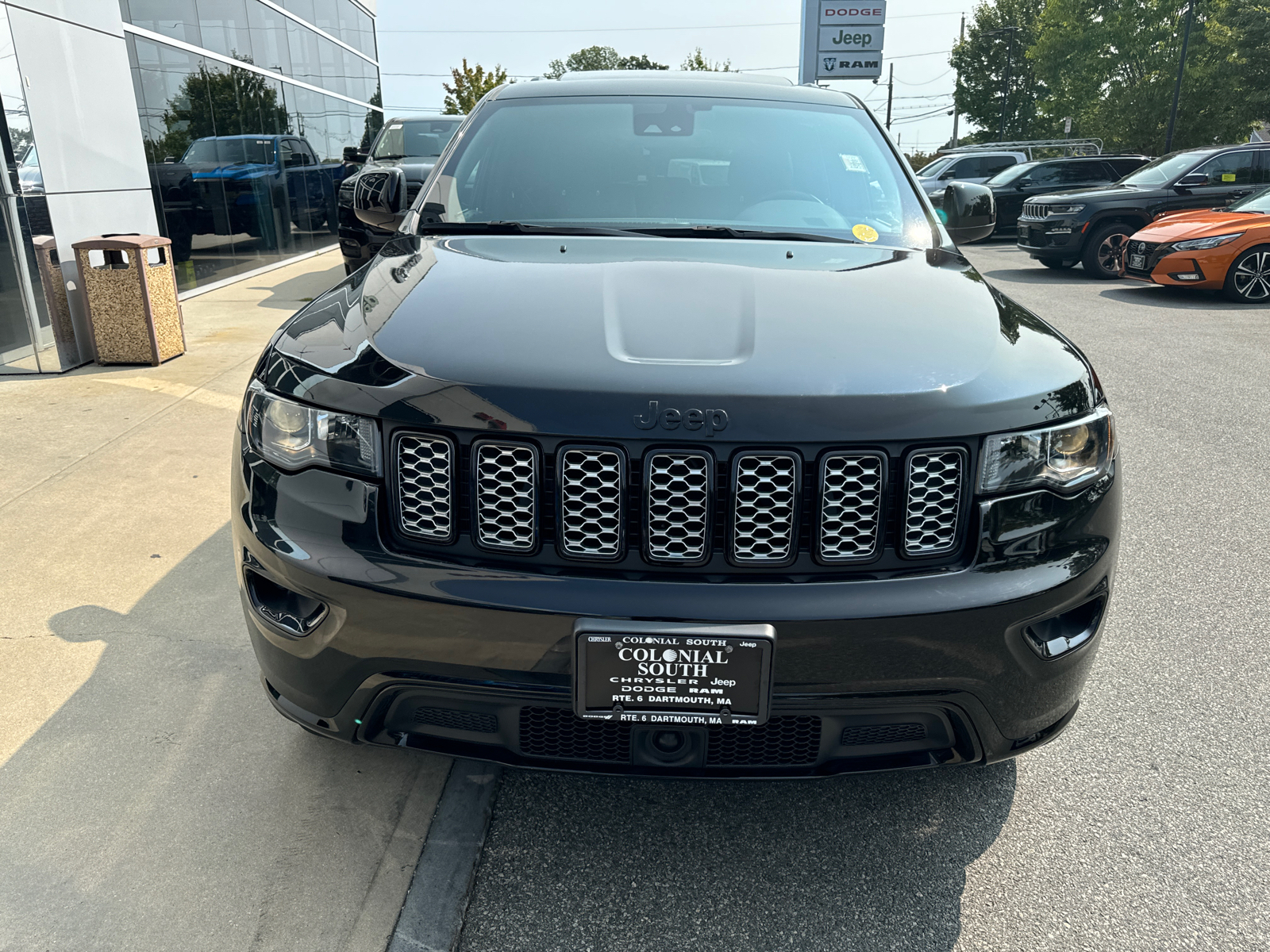 2021 Jeep Grand Cherokee Laredo X 9