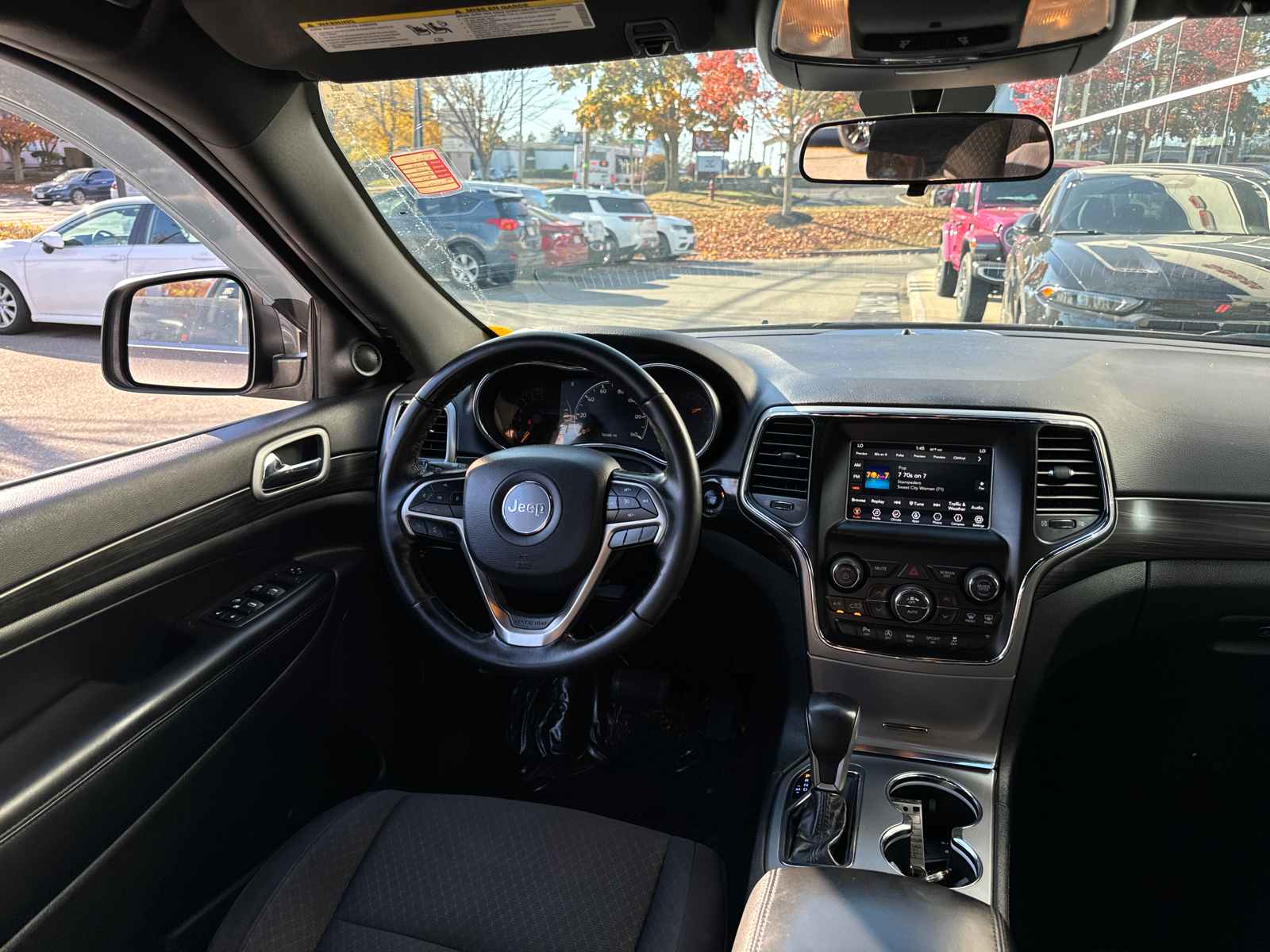 2020 Jeep Grand Cherokee Laredo E 33