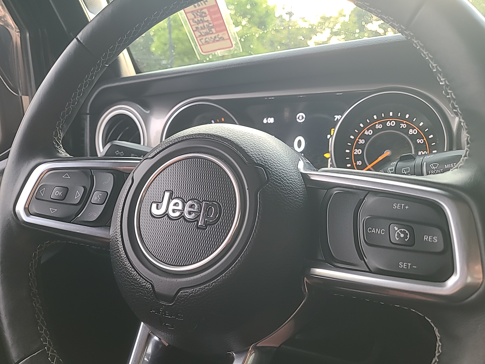 2018 Jeep Wrangler Unlimited Sahara 26