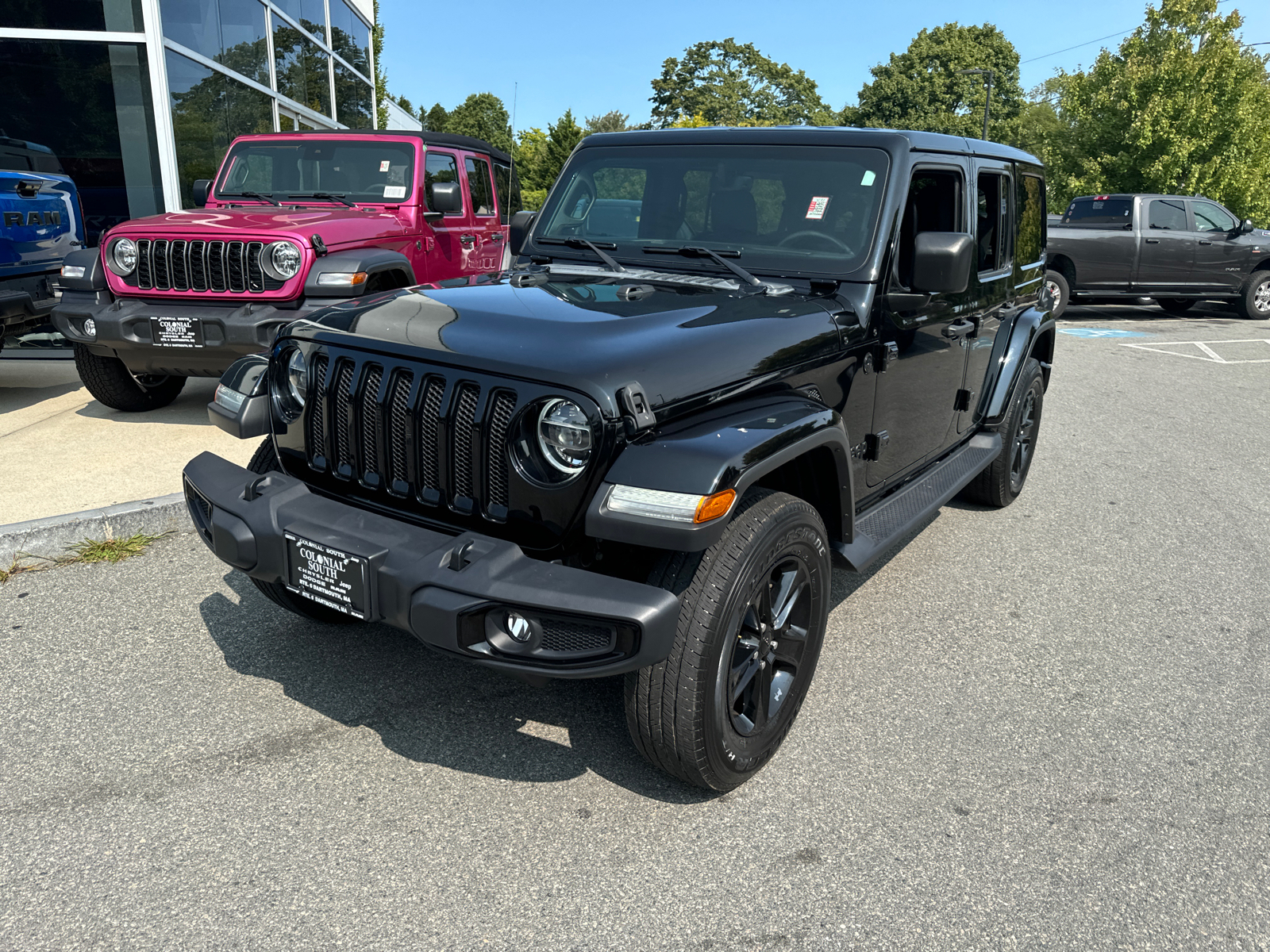 2020 Jeep Wrangler Unlimited Sahara Altitude 2