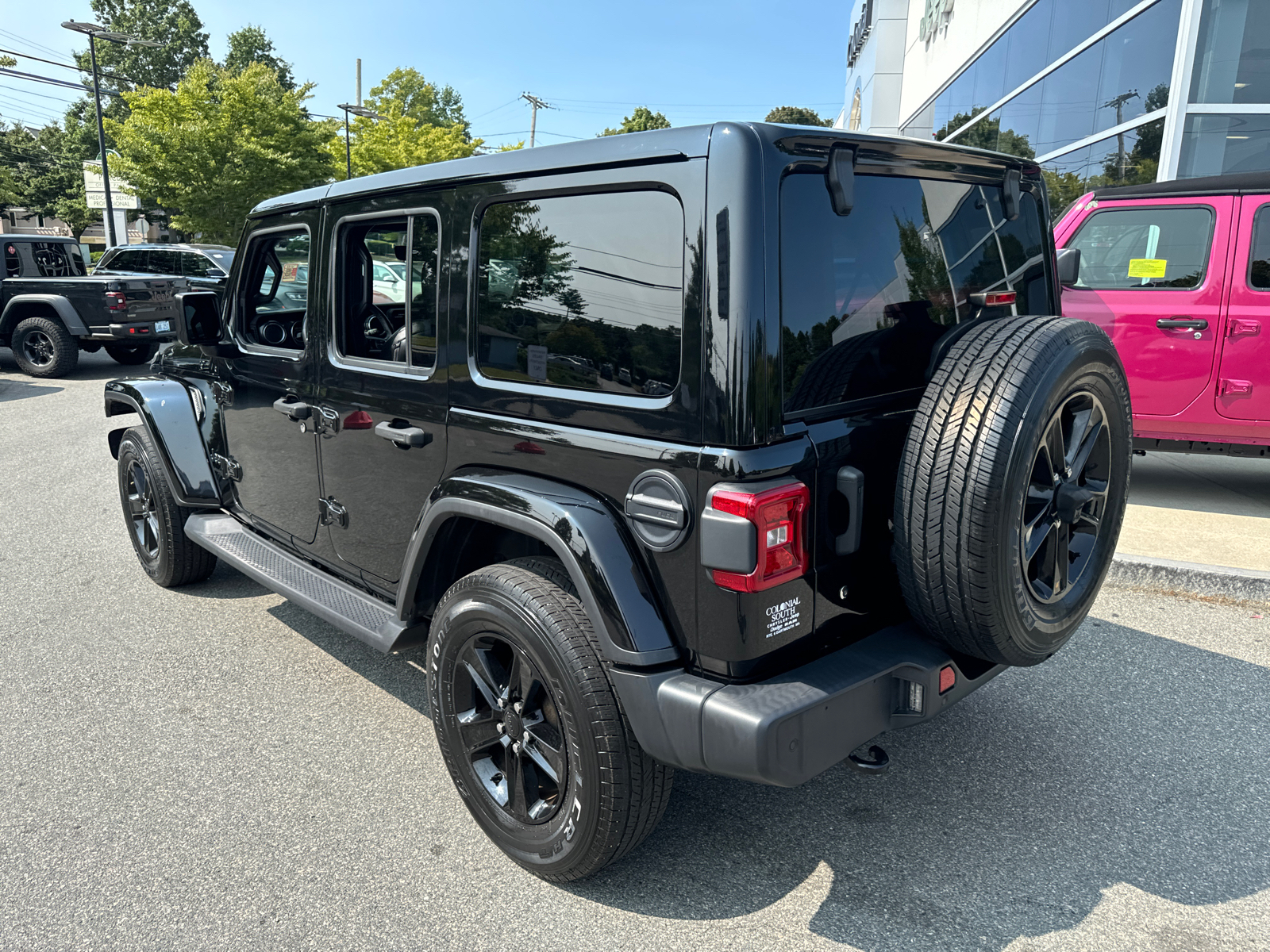 2020 Jeep Wrangler Unlimited Sahara Altitude 4