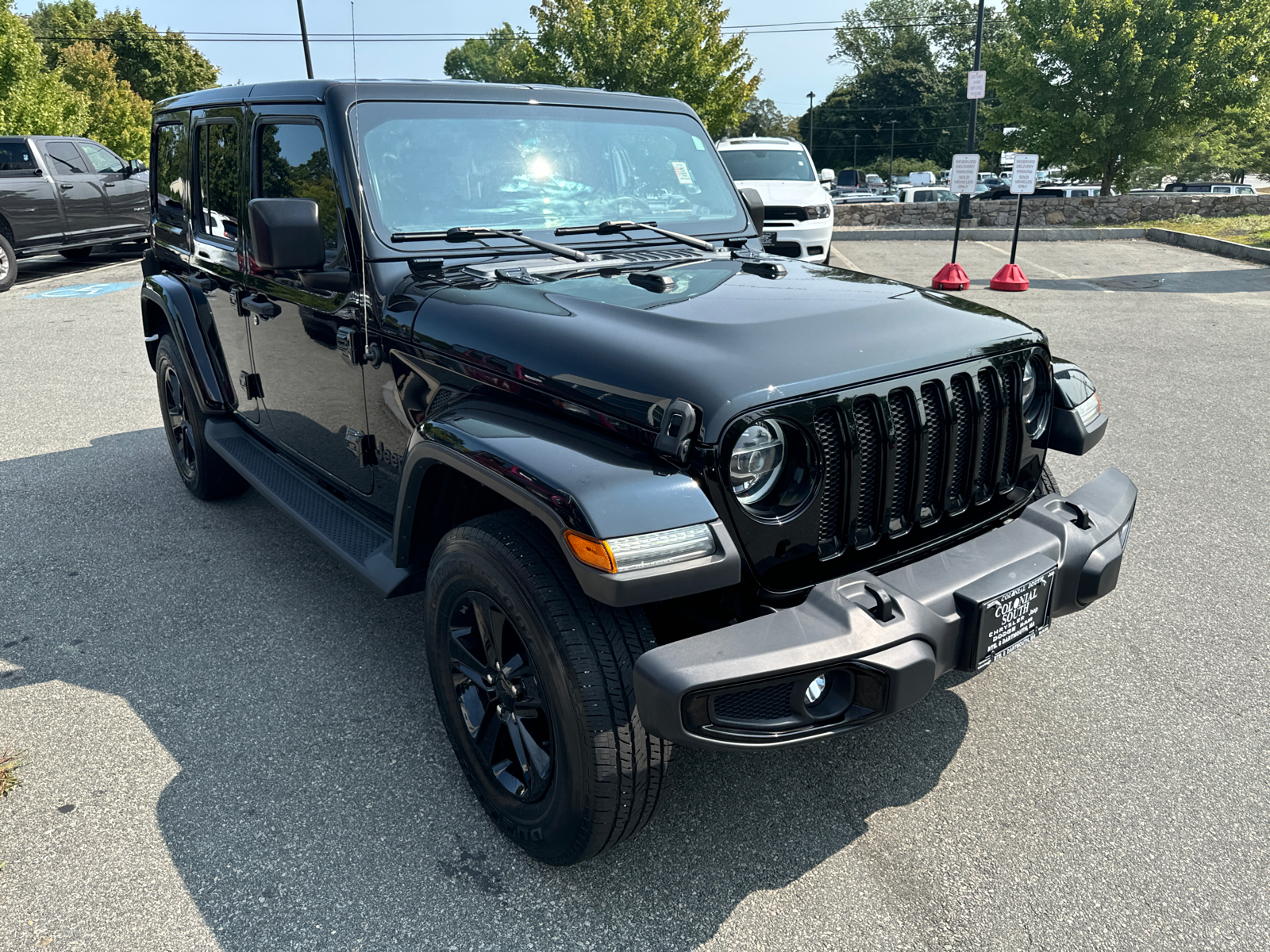 2020 Jeep Wrangler Unlimited Sahara Altitude 8